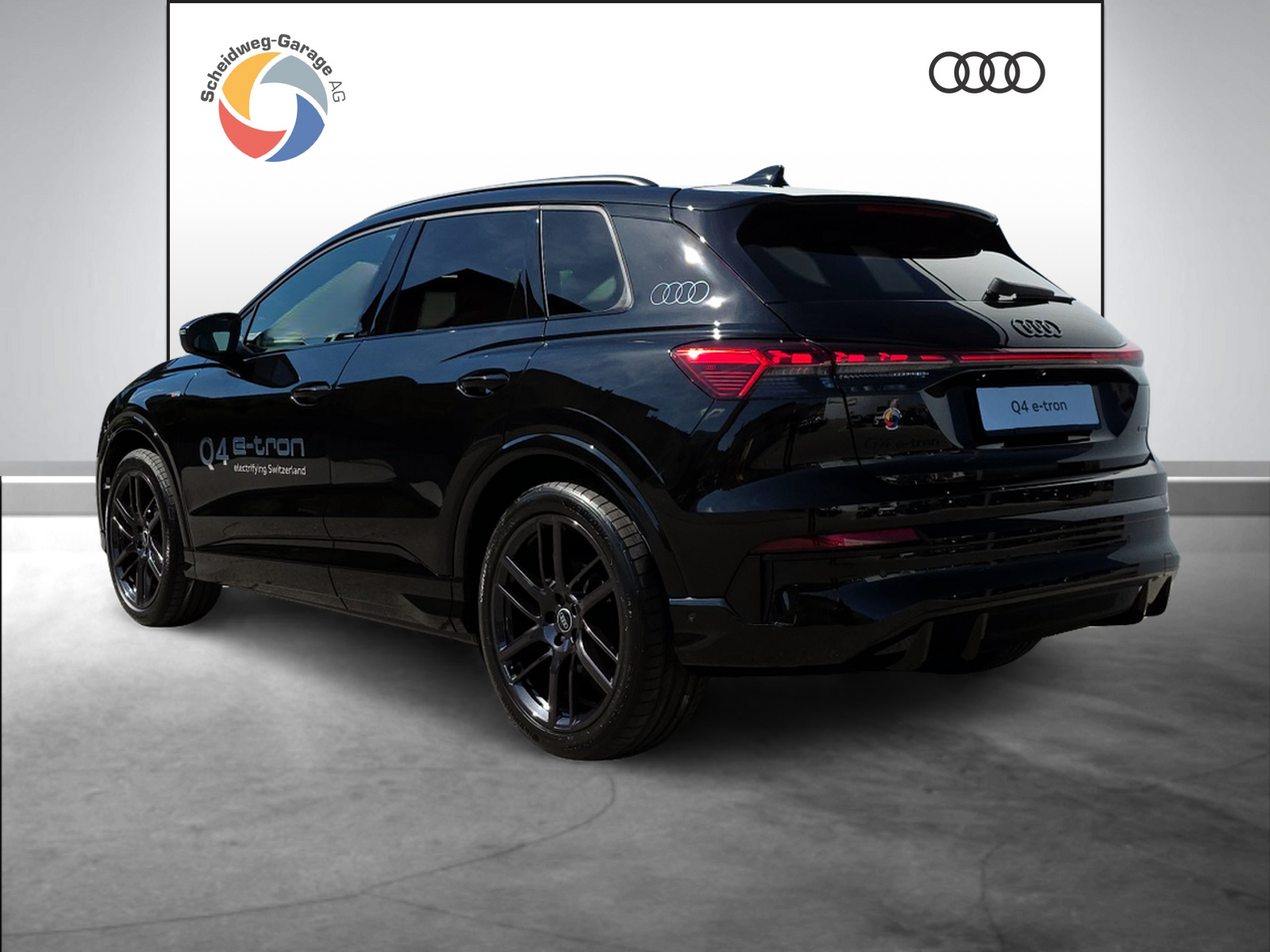 AUDI Q4 e-tron SUV quattro performance-image-12