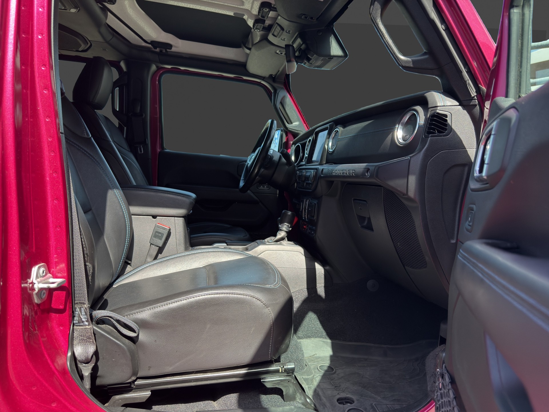 JEEP Wrangler 2.0 PHEV Unlimited Rubicon DT Automatic-image-13