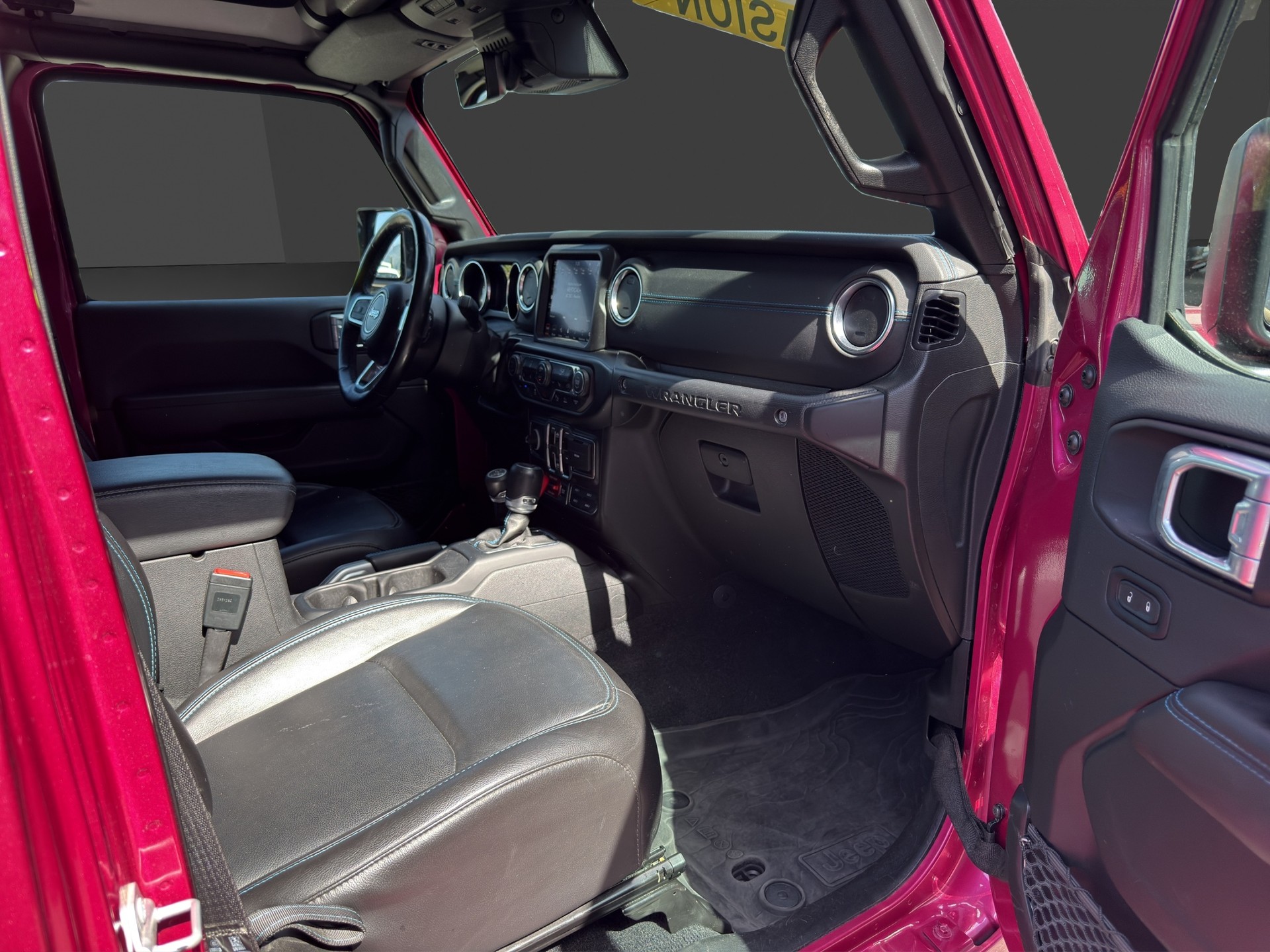JEEP Wrangler 2.0 PHEV Unlimited Rubicon DT Automatic-image-12