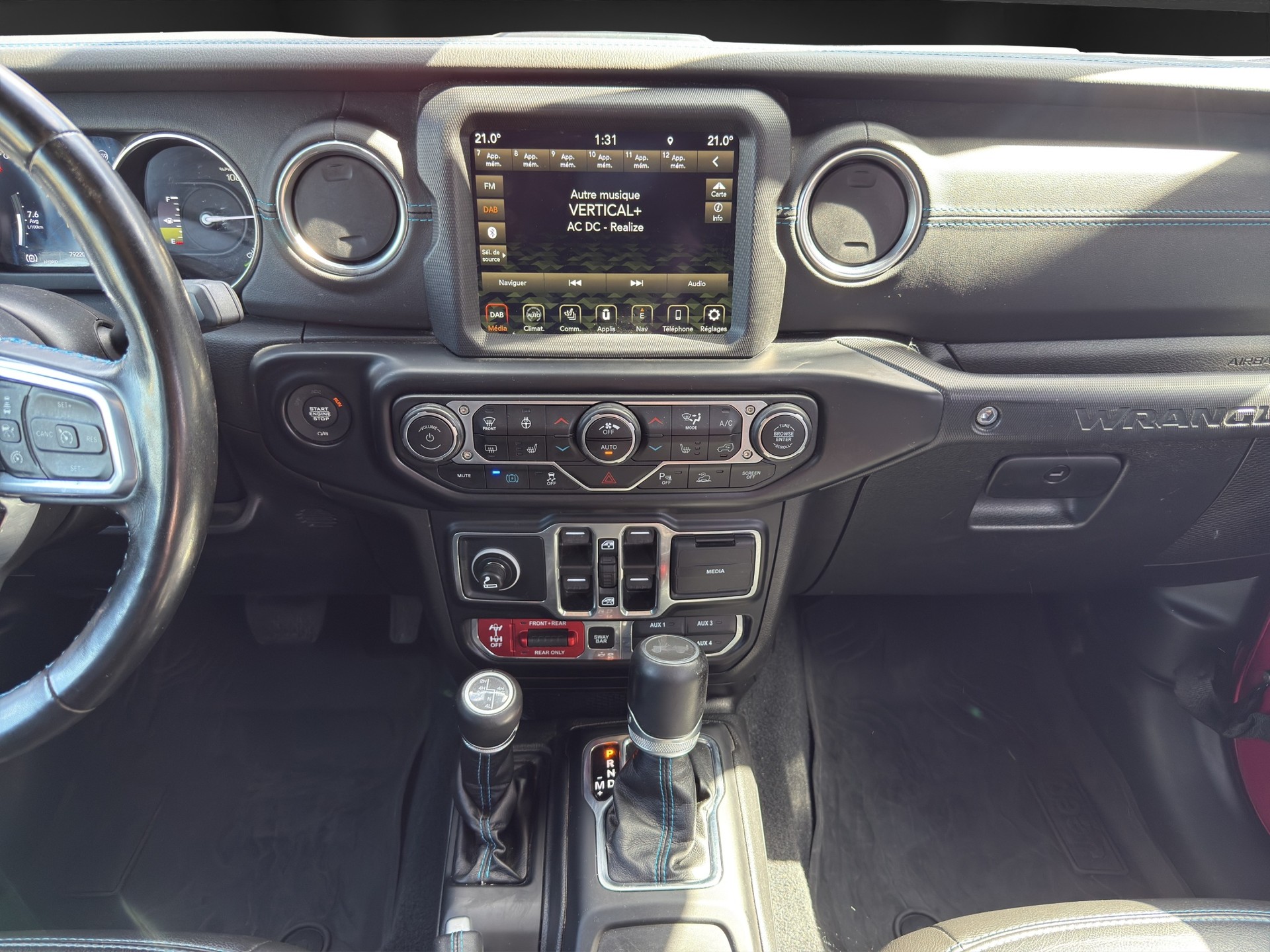JEEP Wrangler 2.0 PHEV Unlimited Rubicon DT Automatic-image-11