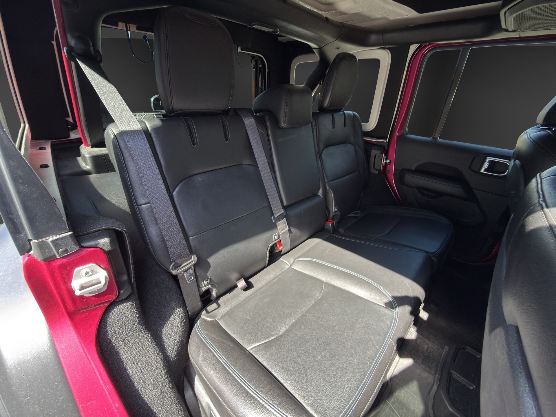 JEEP Wrangler 2.0 PHEV Unlimited Rubicon DT Automatic-image-16