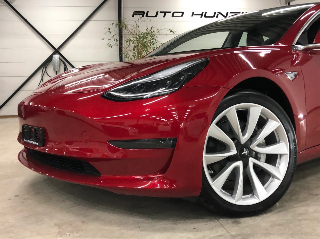 TESLA Model 3 Long Range Dual Motor 491 PS-image-2