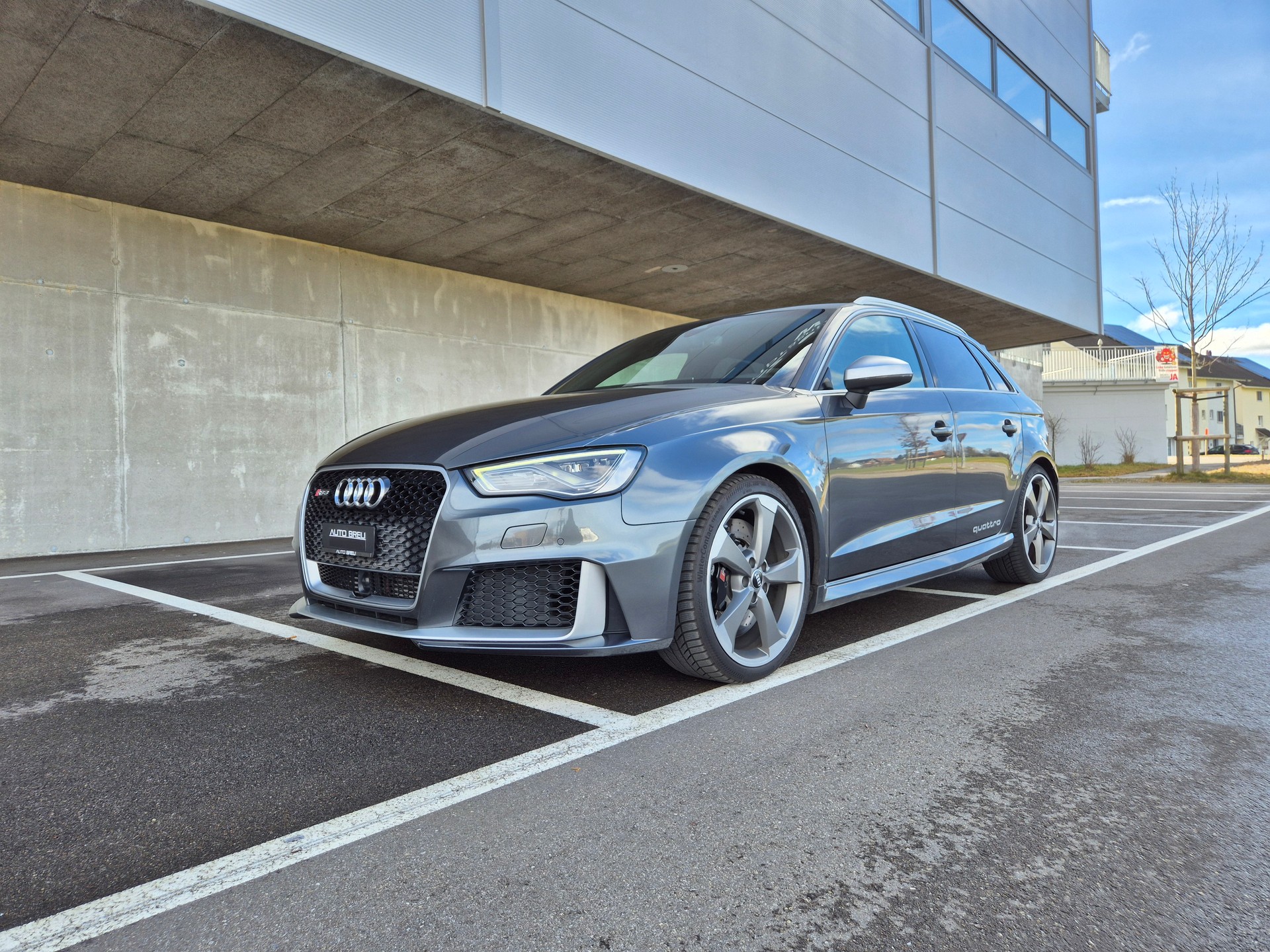 AUDI RS3 2.5 TSI quattro S-tronic-image-0