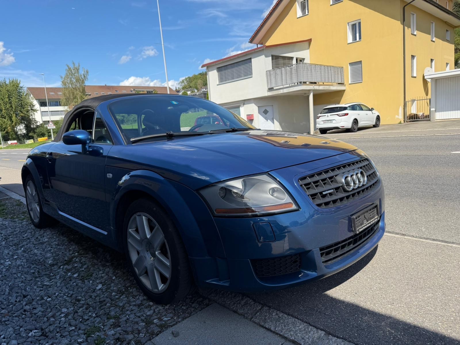 AUDI TT Roadster 3.2 quattro-image-6