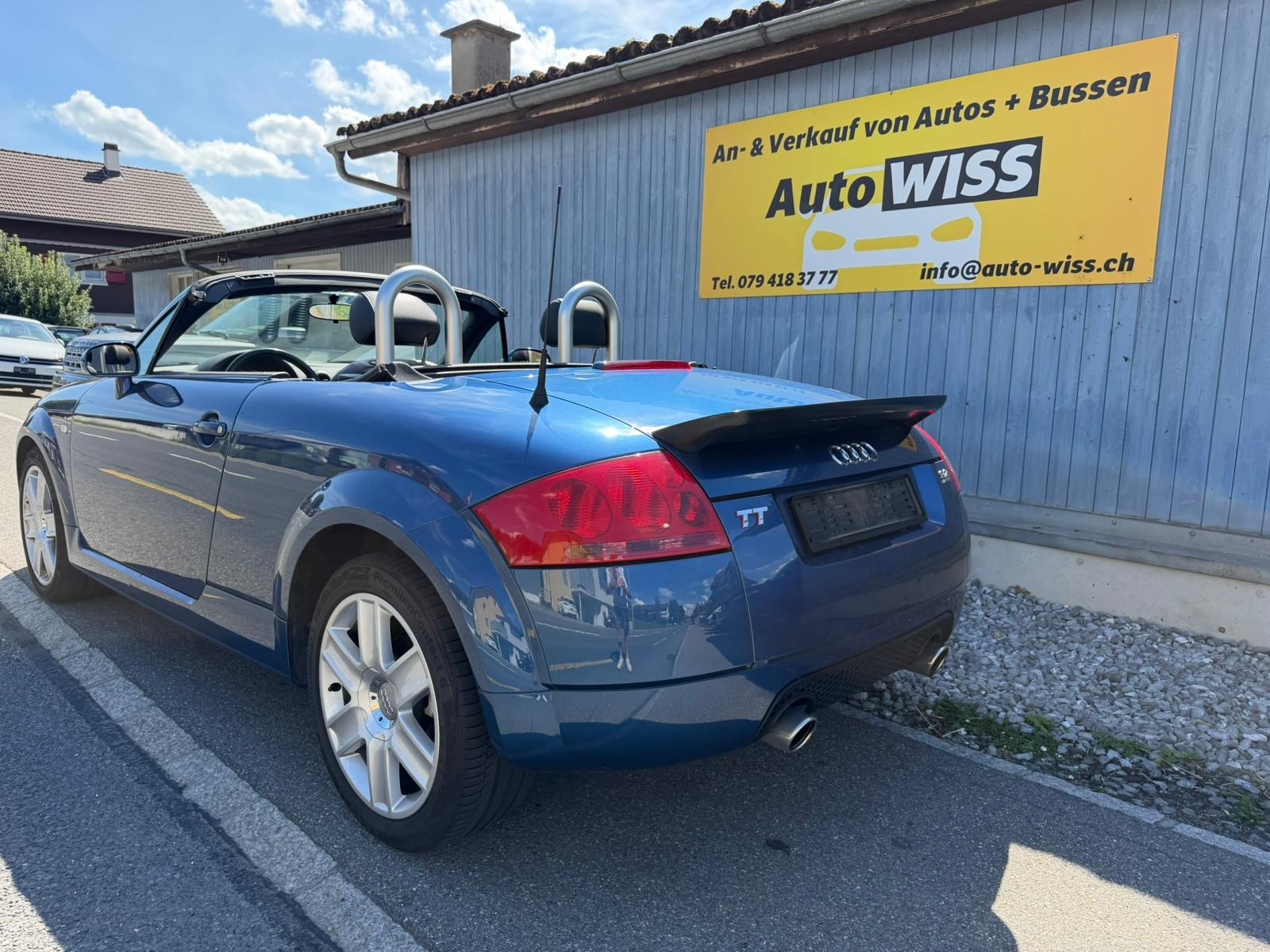 AUDI TT Roadster 3.2 quattro-image-16