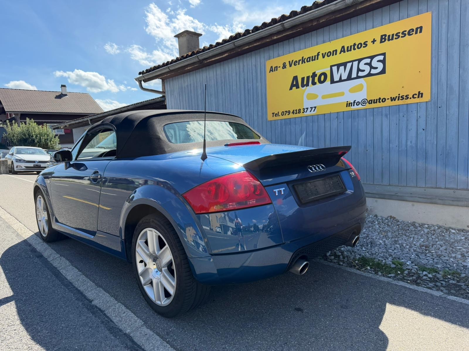 AUDI TT Roadster 3.2 quattro-image-8