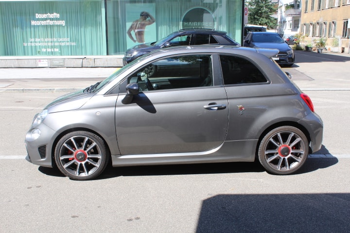 FIAT 595 1.4 16V Turbo Abarth Turismo-image-2