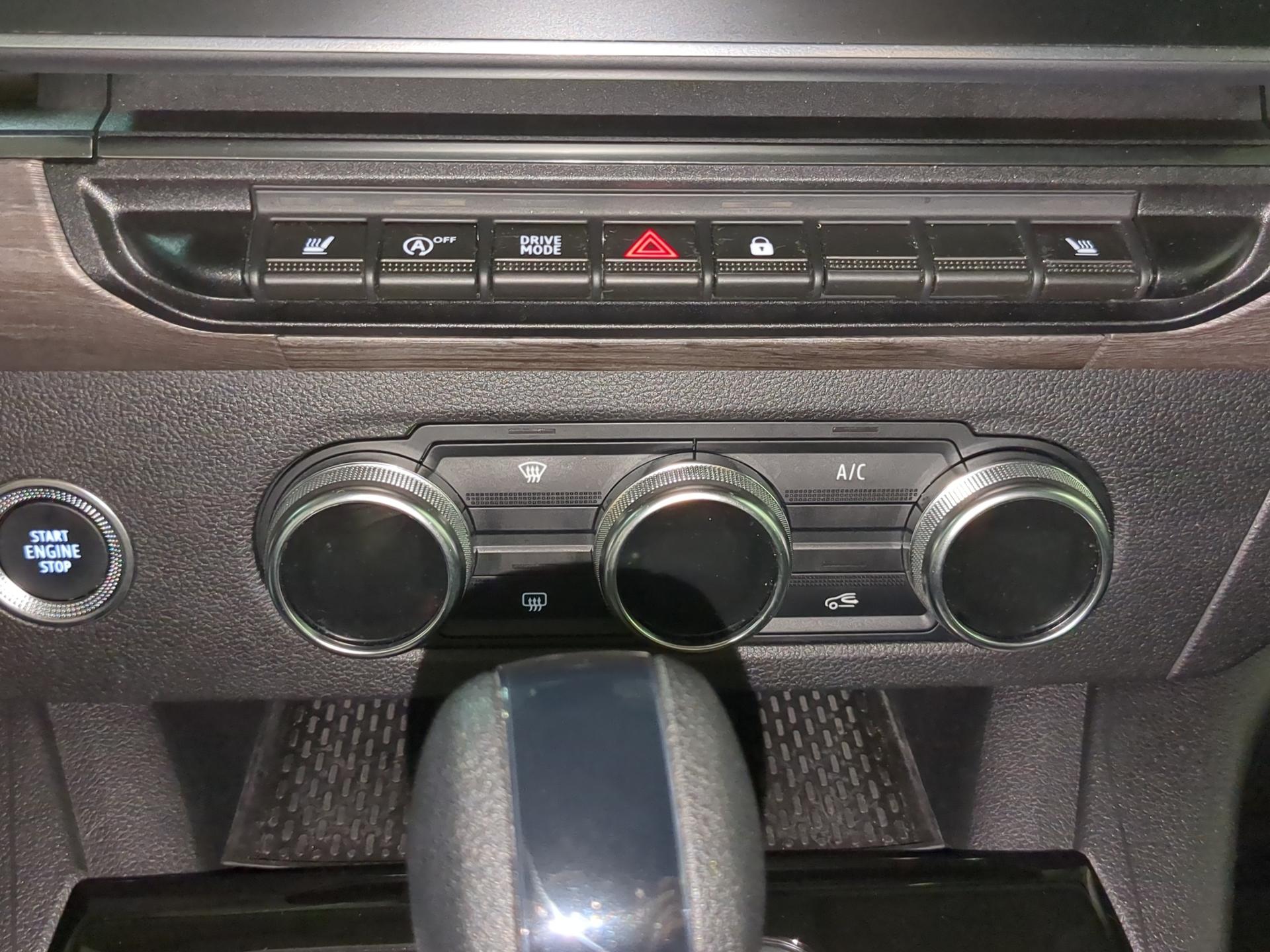 RENAULT Kangoo 1.3 TCe 130 PF Intens EDC-image-18