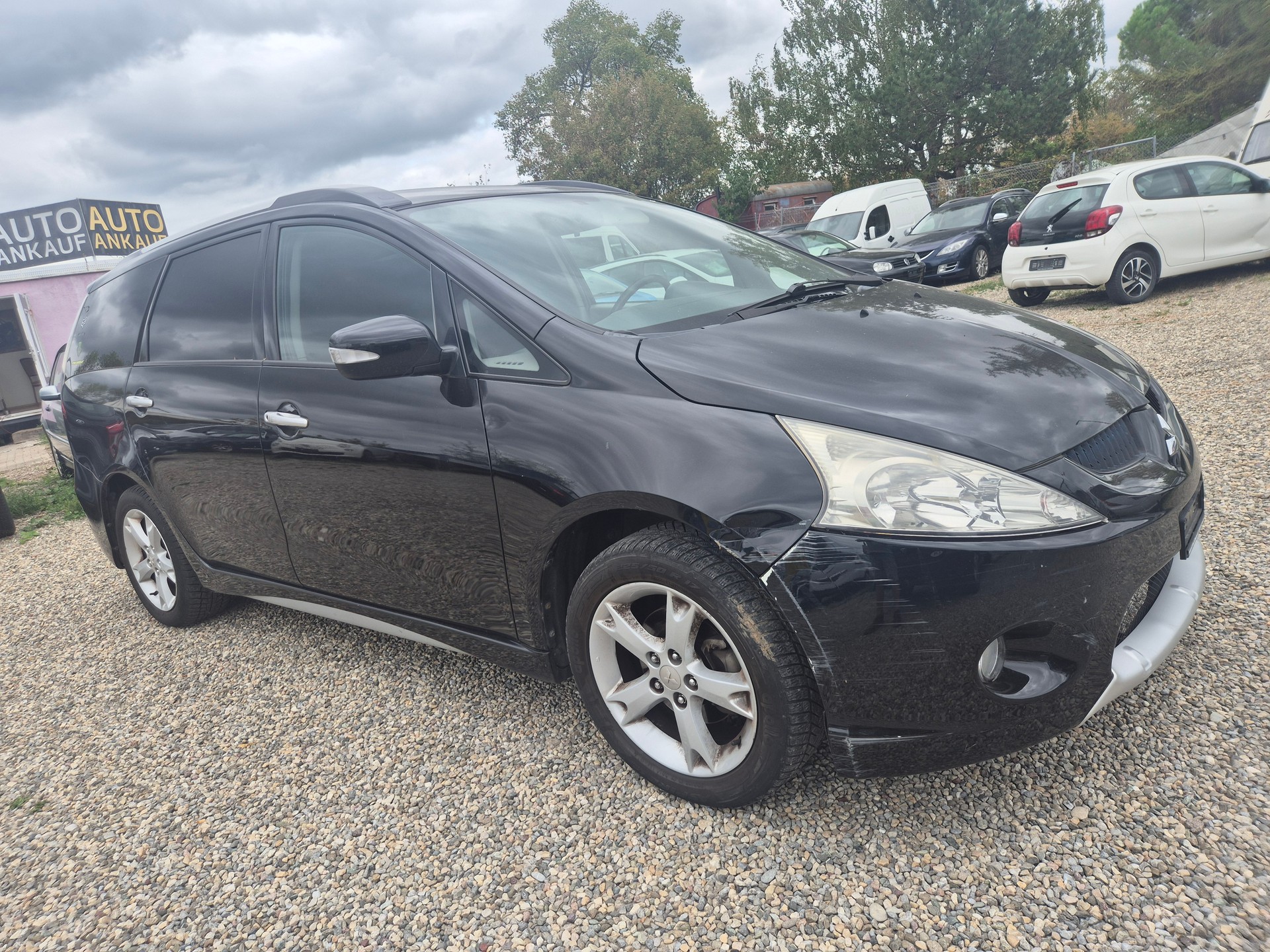 MITSUBISHI Grandis 2.4 16V Motion Automatic-image-1