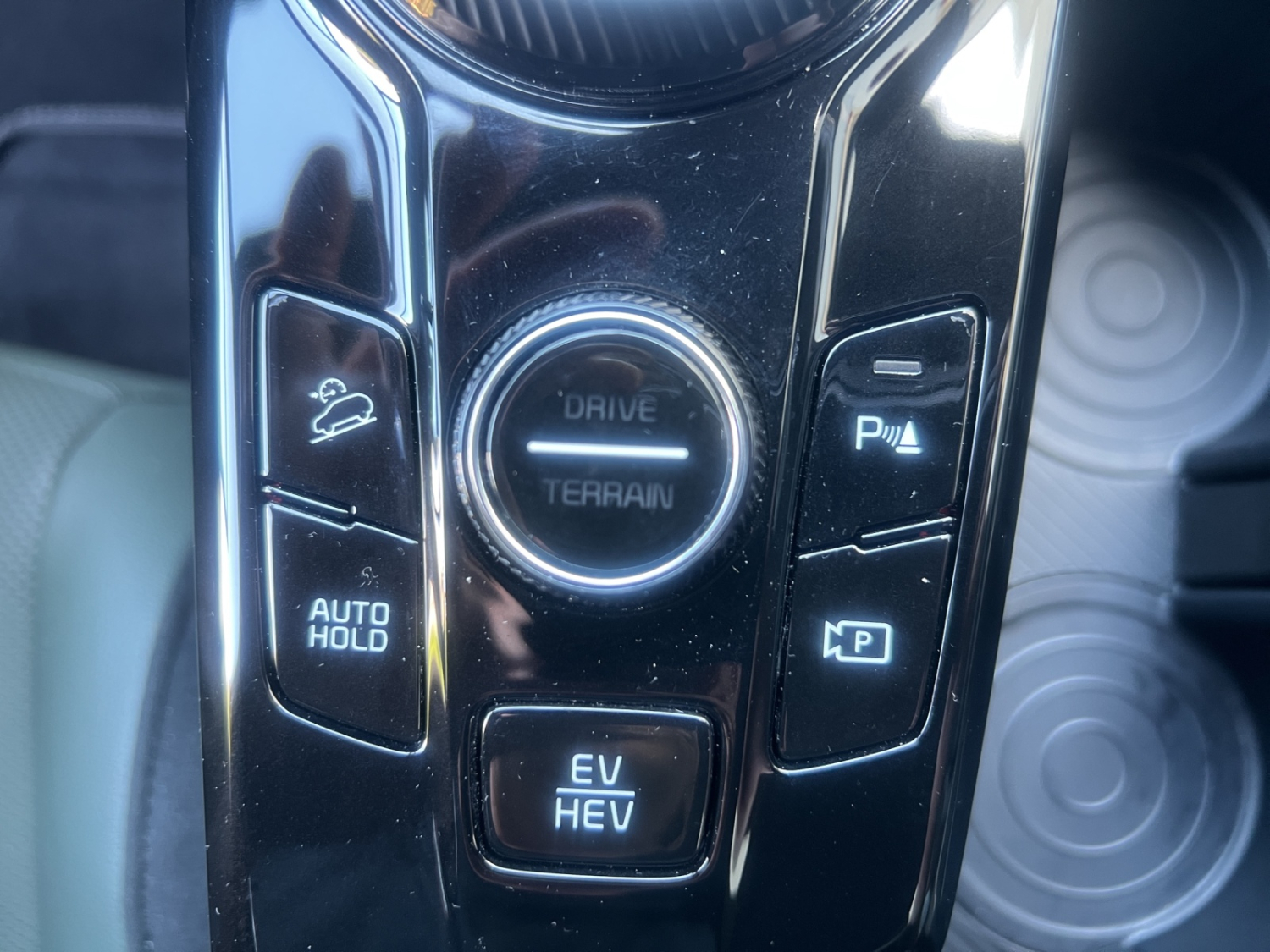 KIA Sportage 1.6 T-GDi PHEV Power Edition-image-15