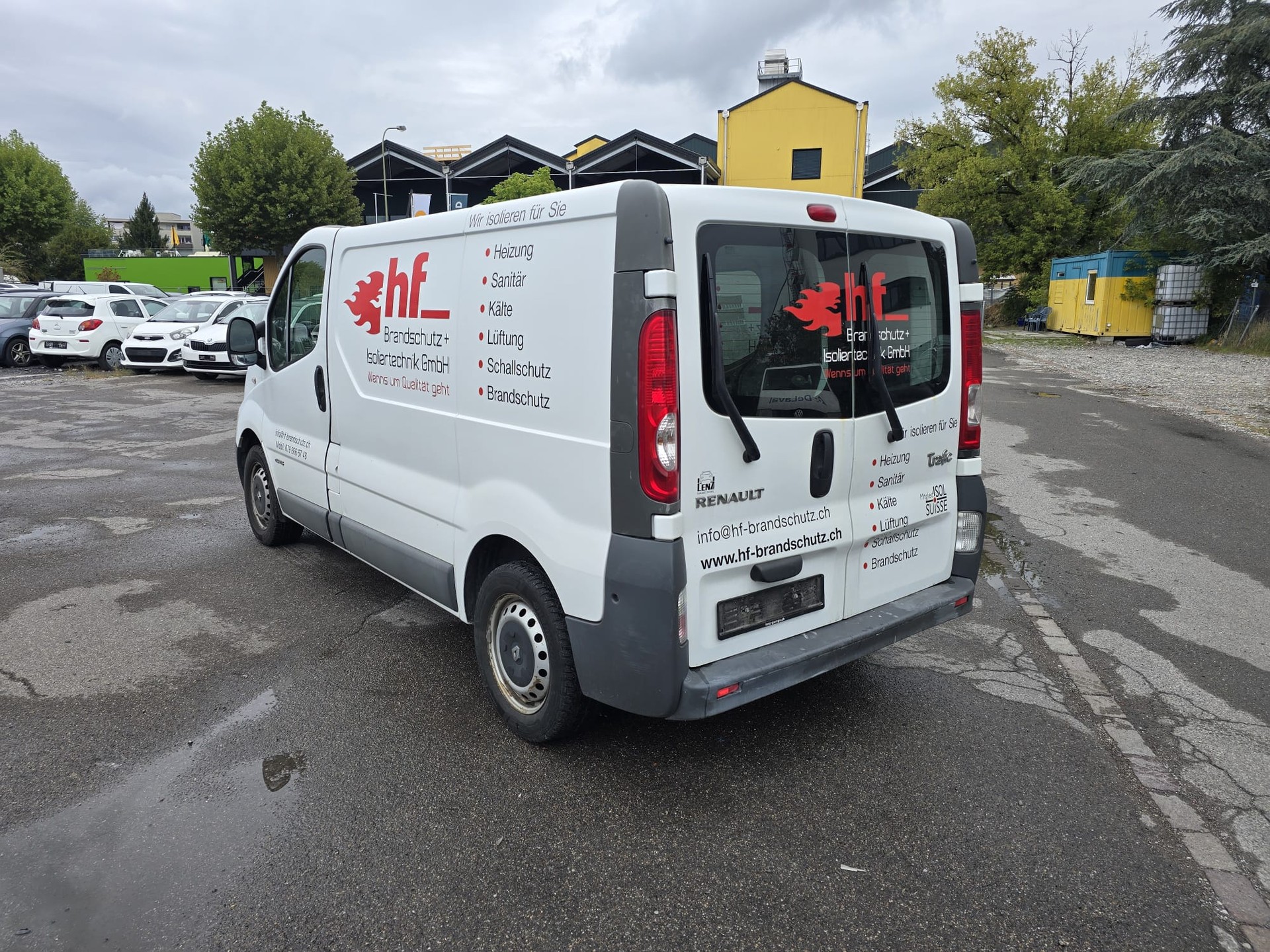 RENAULT Trafic 2.0 dCi 115 2.9t L1H1-image-3