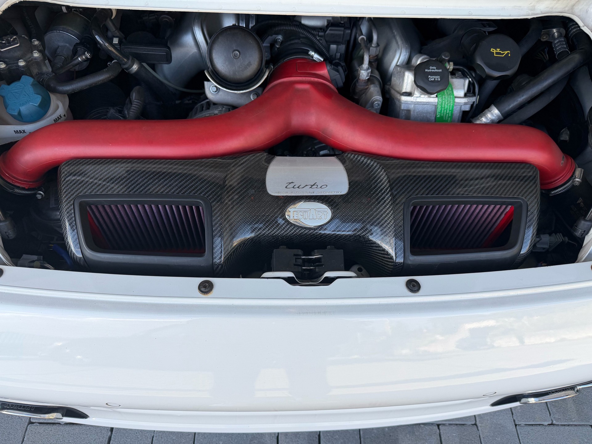 PORSCHE 3.6 Turbo-image-4
