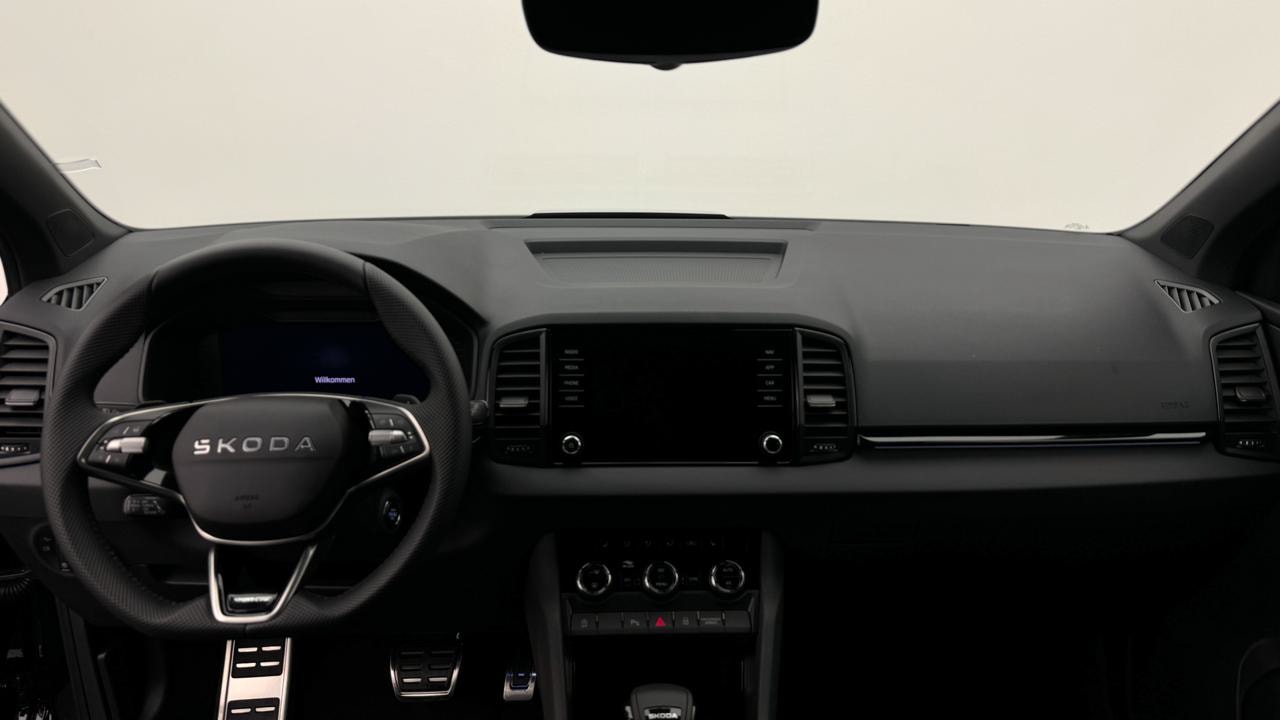 SKODA Karoq 2.0 TSI SportLine 4x4 DSG-image-5