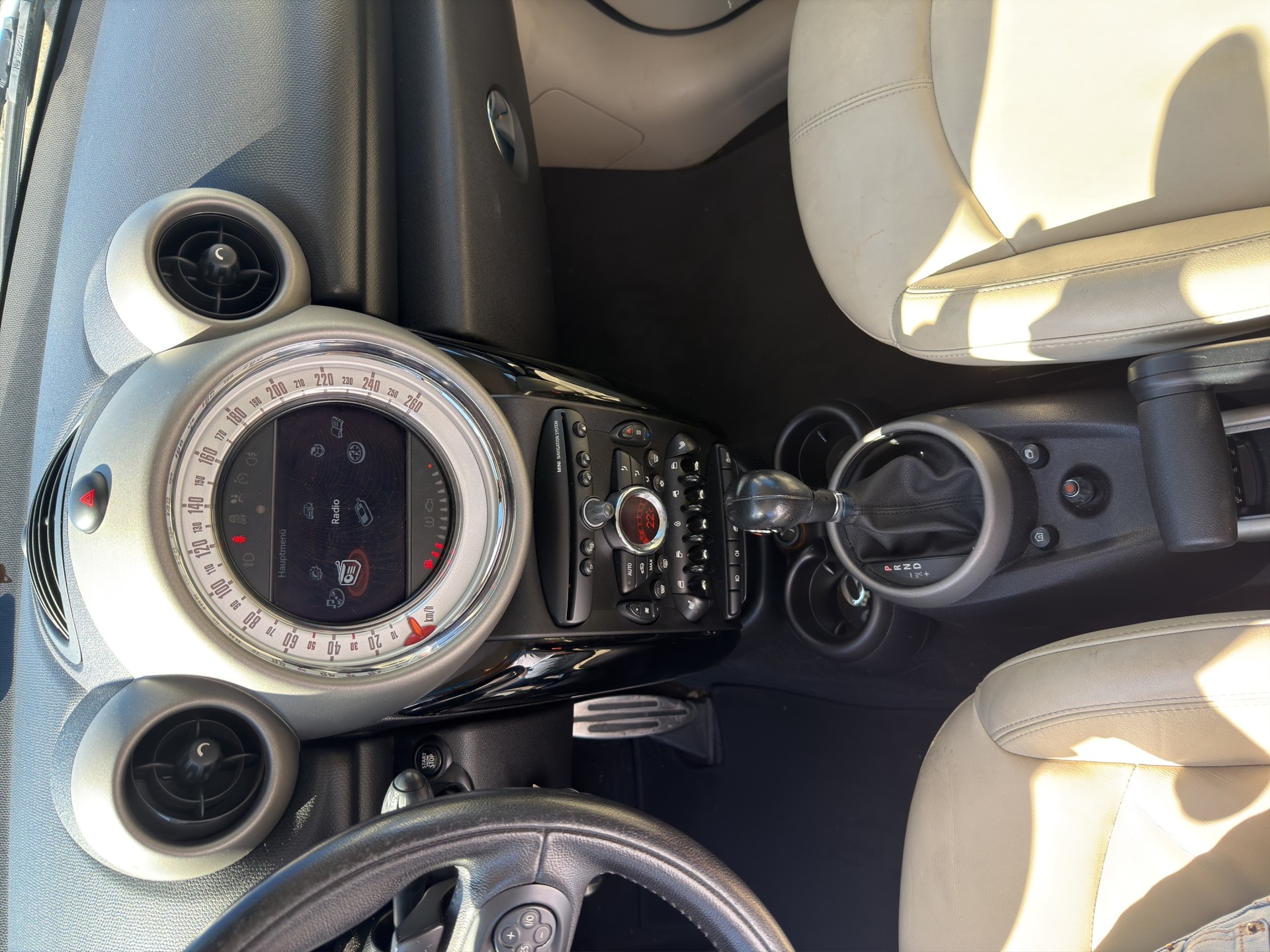 MINI Countryman Cooper S ALL4 Steptronic-image-12