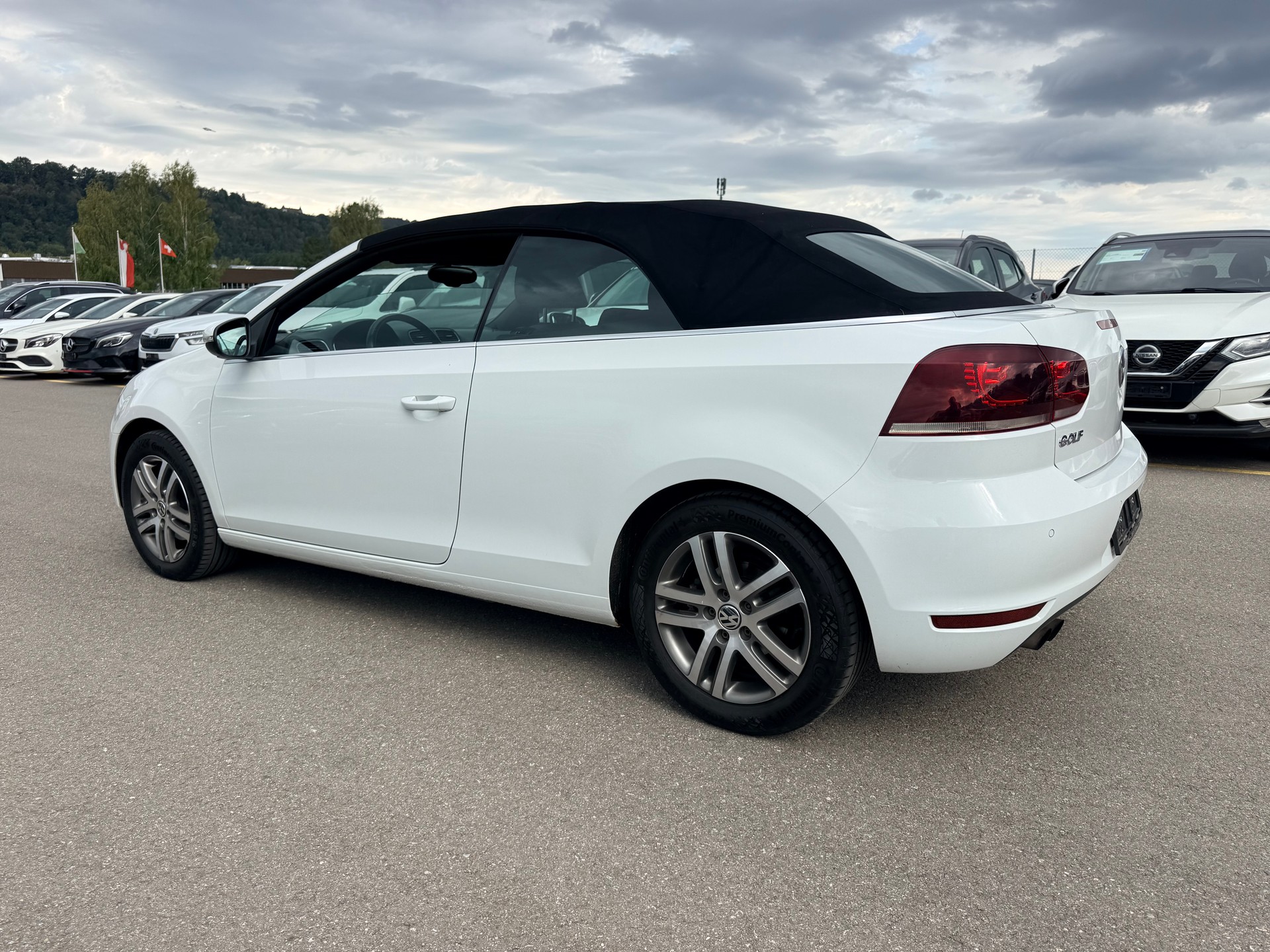 VW Golf Cabrio 1.4 TSI DSG-image-8