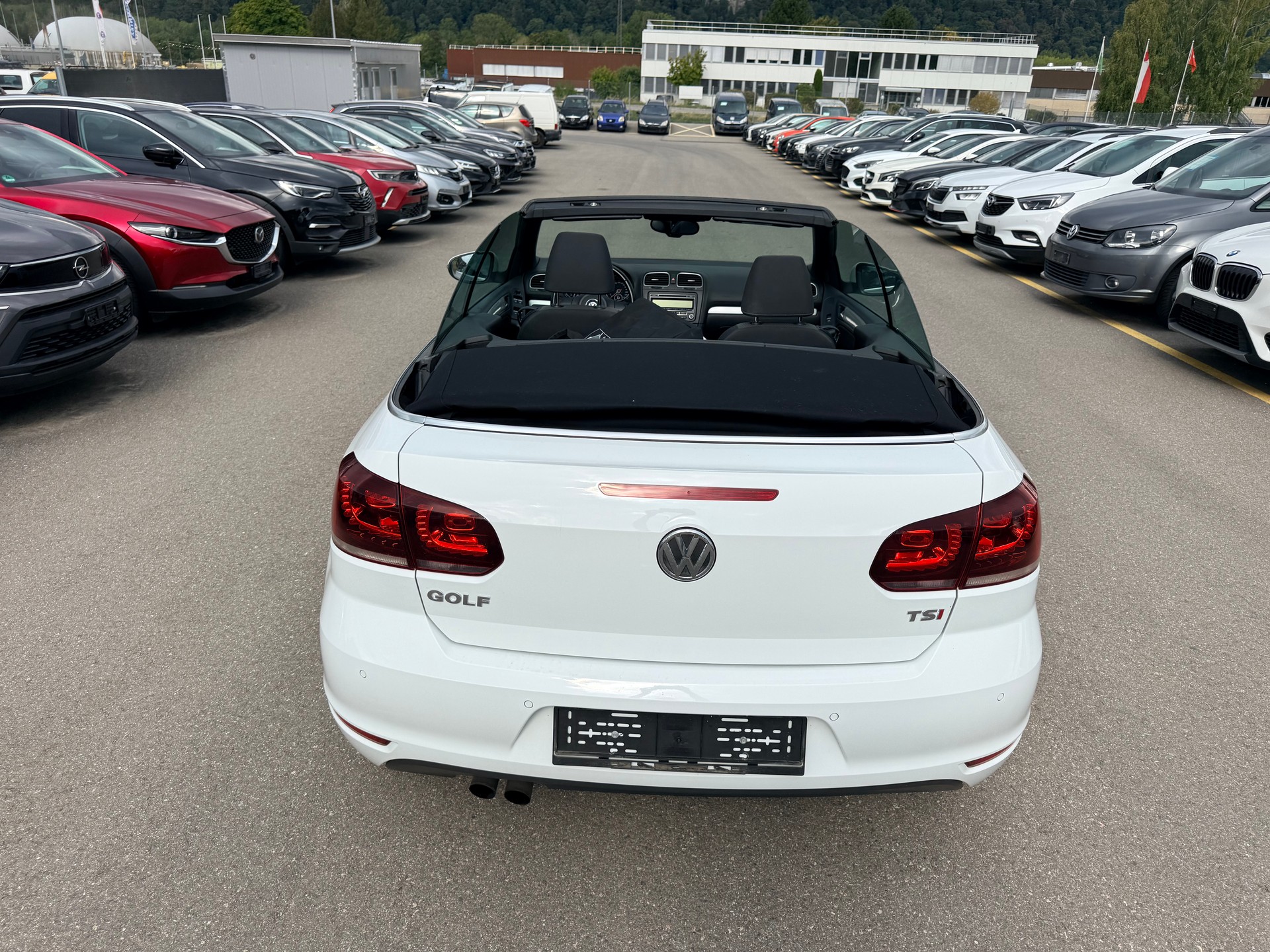 VW Golf Cabrio 1.4 TSI DSG-image-10