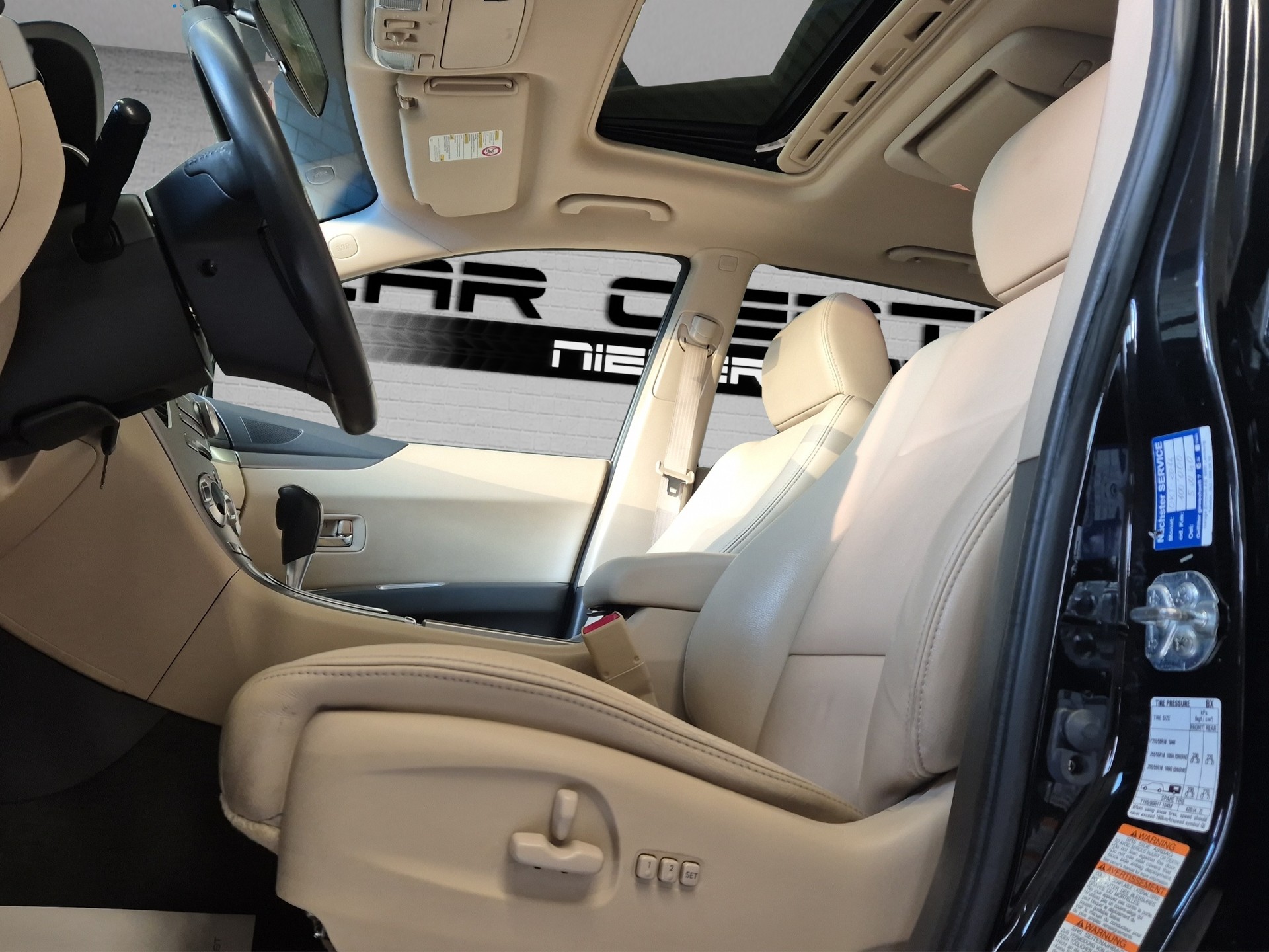 SUBARU Tribeca 3.6 AWD Executive, 7-Platz-image-19