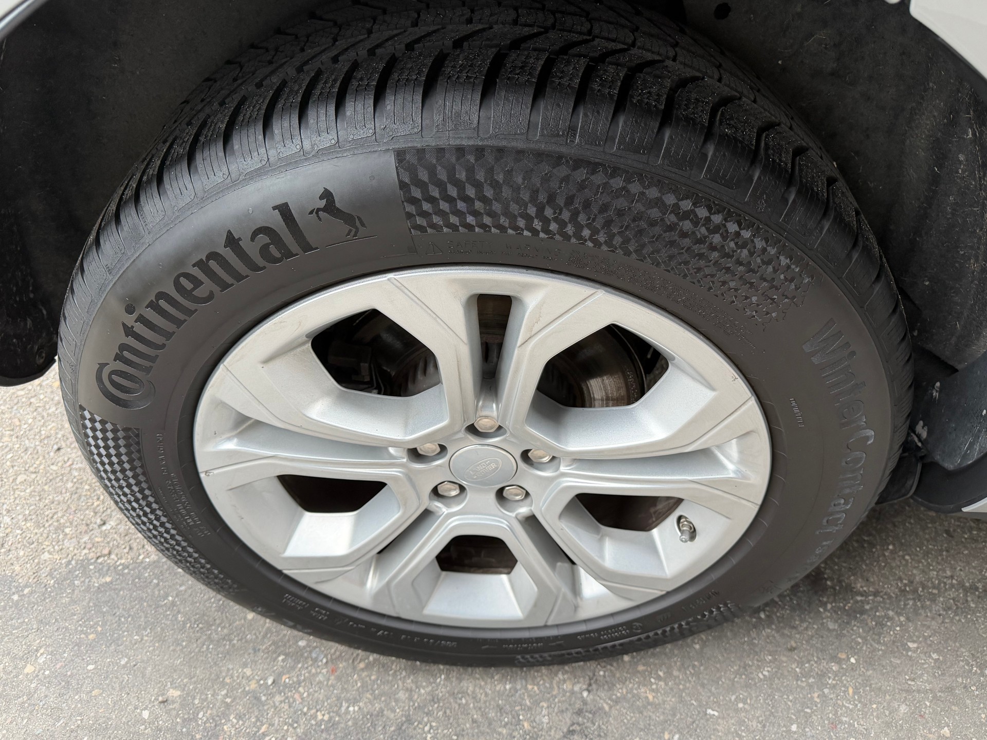LAND ROVER Range Rover Evoque R-Dynamic D 180 S AT9-image-15