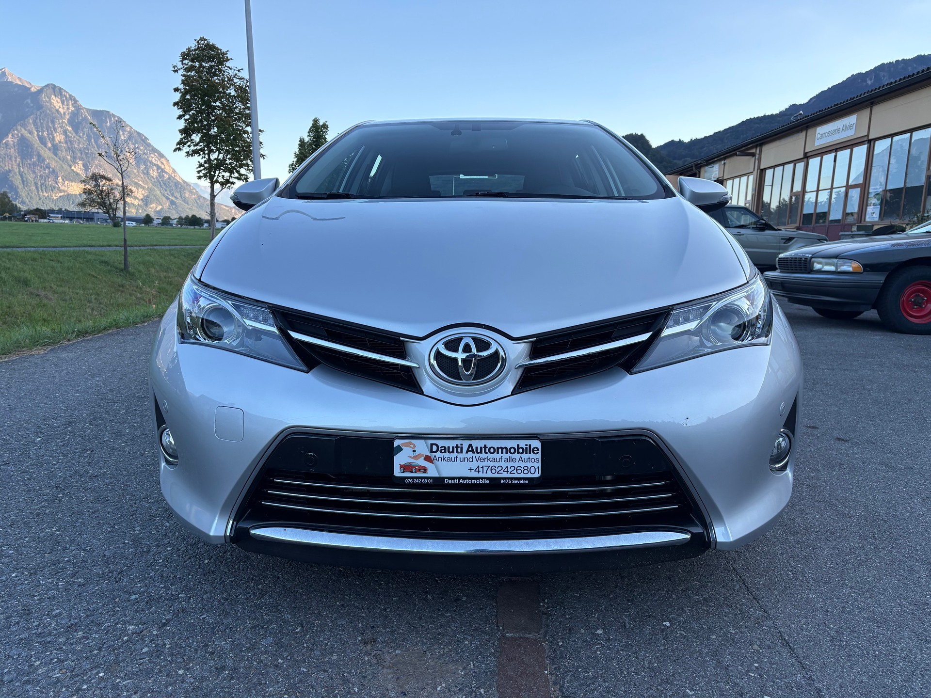 TOYOTA Auris 1.6 Sol Multidrive-image-1