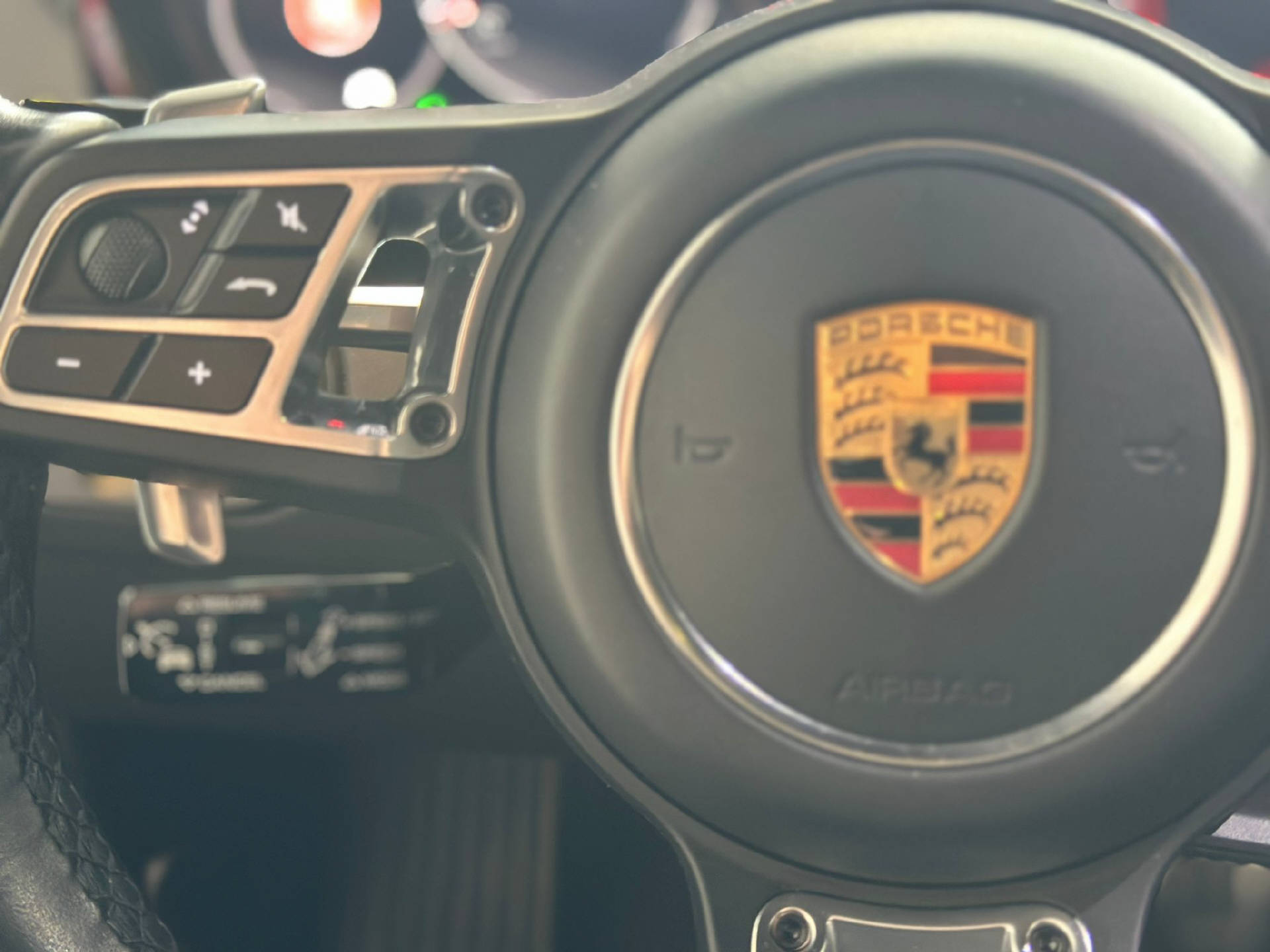 PORSCHE Cayenne 4.0 V8 Turbo-image-5