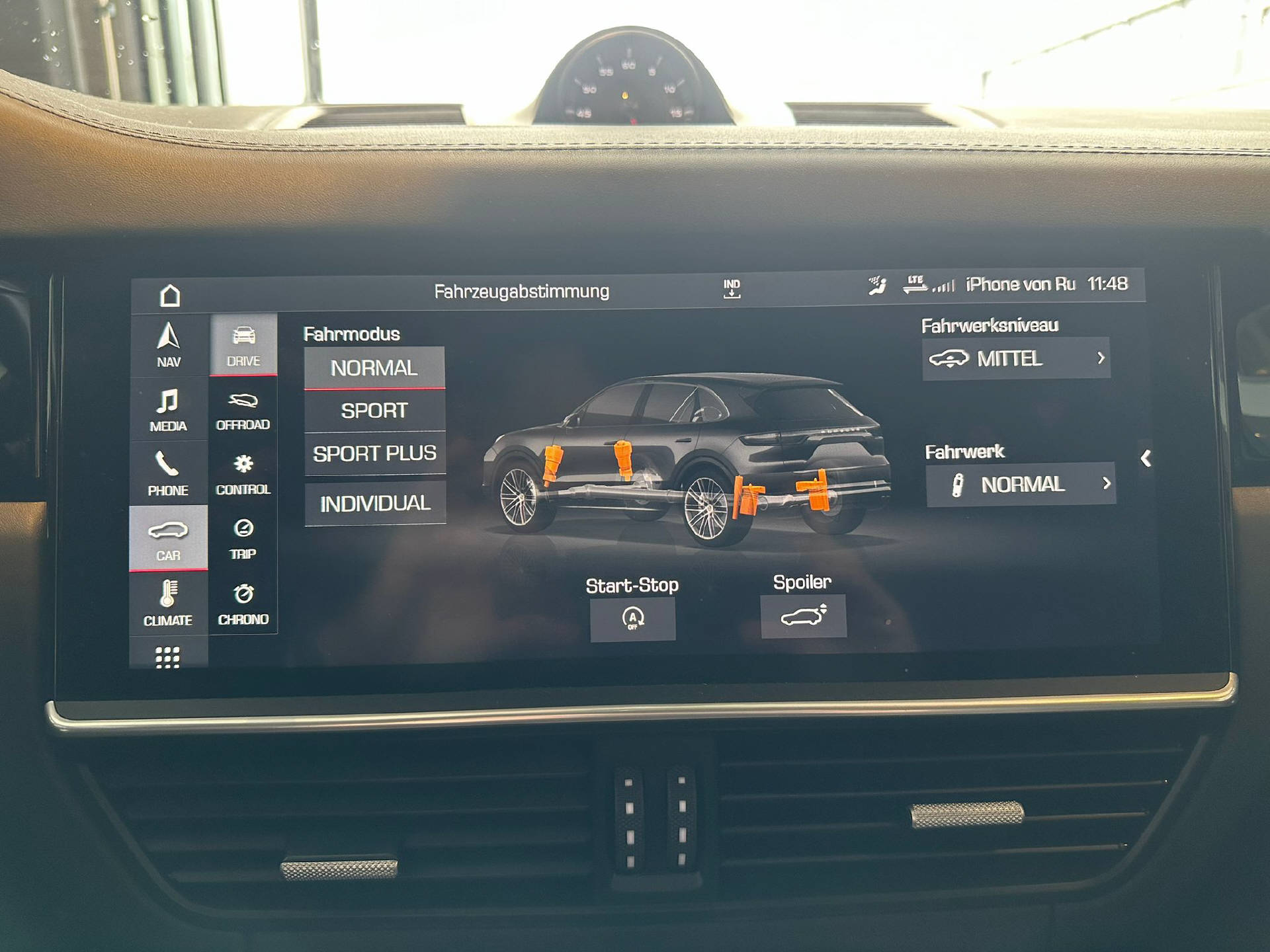 PORSCHE Cayenne 4.0 V8 Turbo-image-15