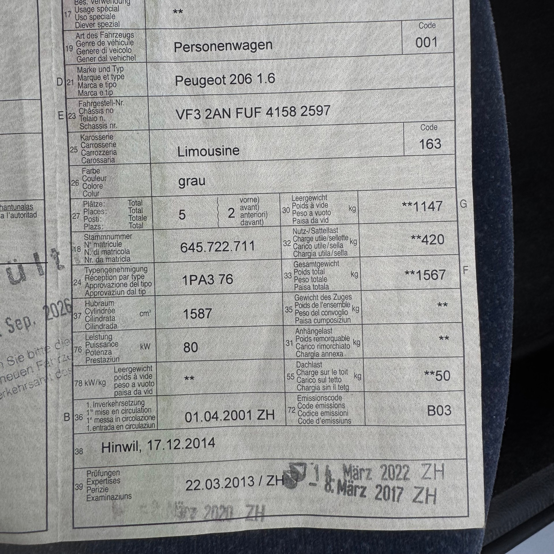 PEUGEOT 206 1.6 16V (XT) Premium-image-9
