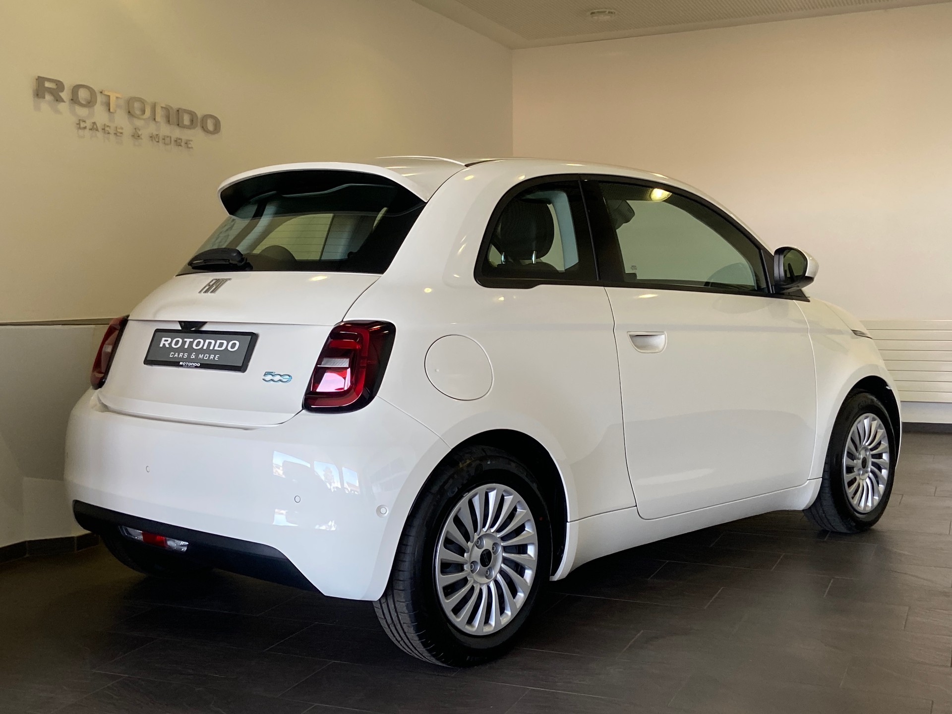 FIAT 500 electric 118PS Vita-image-1