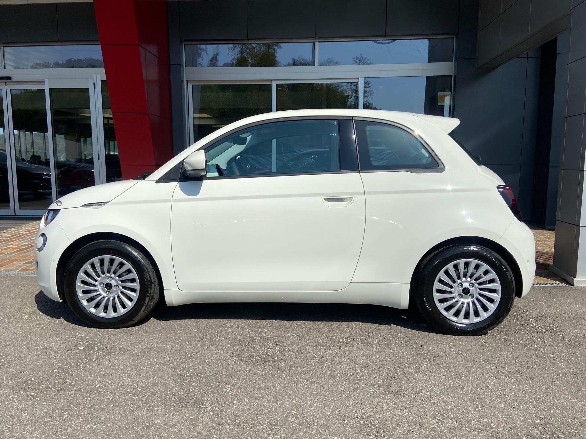 FIAT 500 electric 118PS Vita-image-15