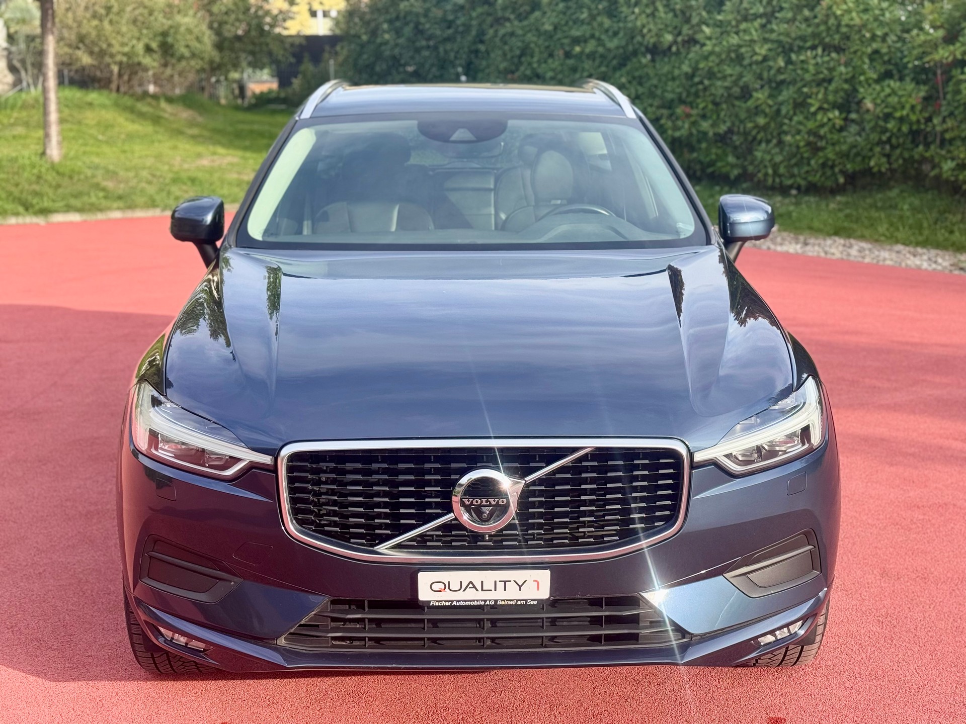 VOLVO XC60 D4 Momentum Geartronic-image-1