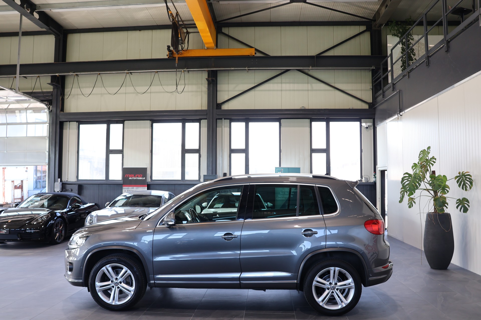 VW Tiguan 2.0 TDI BMT Cup R-Line 4Motion DSG AHK-image-4