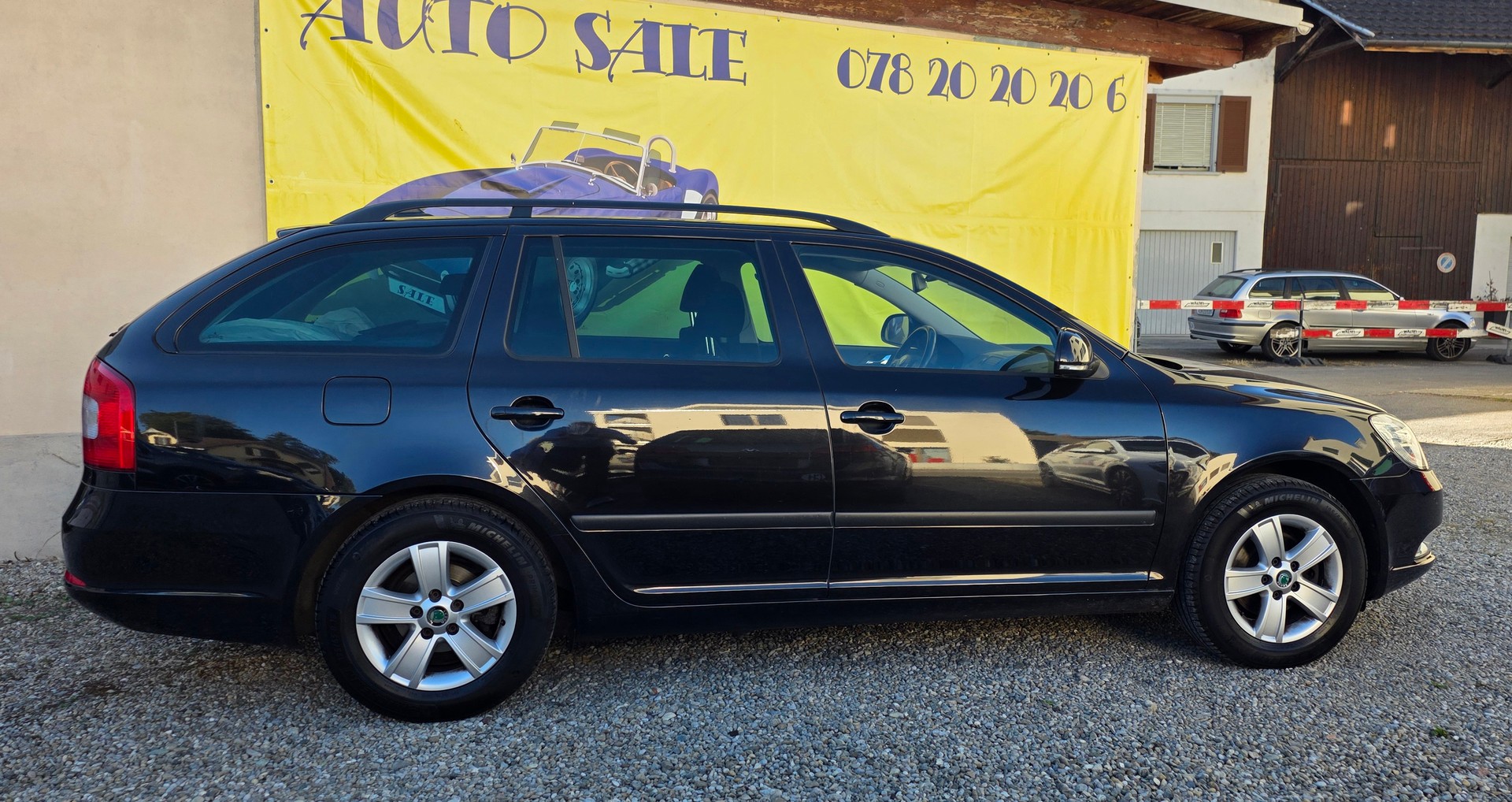 SKODA Octavia Combi 1.6 TDI Greenline-image-7