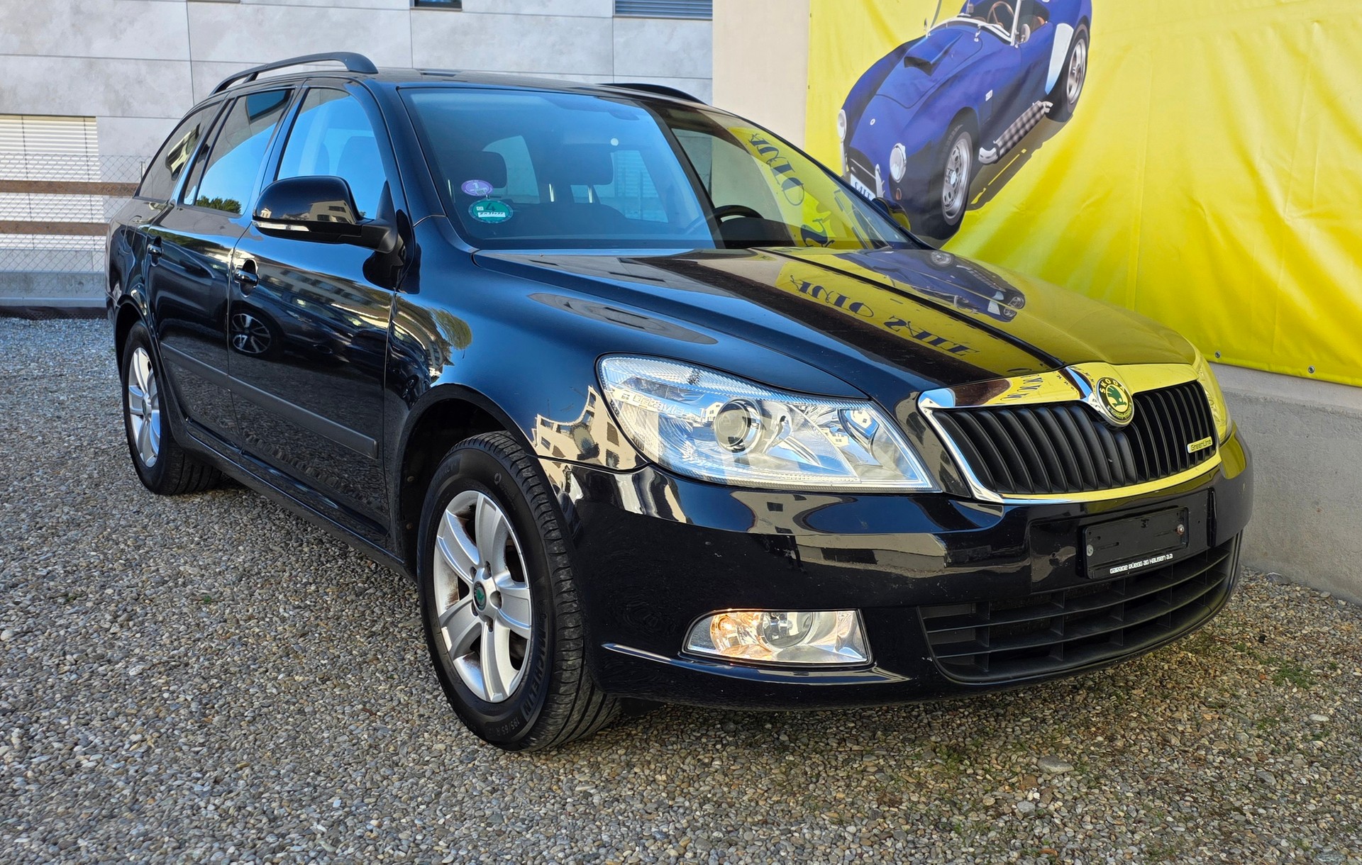 SKODA Octavia Combi 1.6 TDI Greenline-image-2