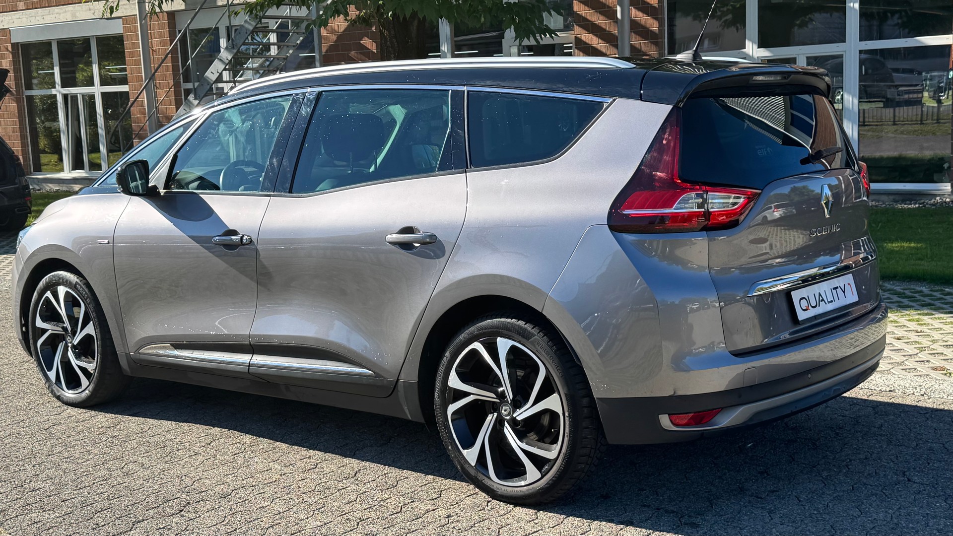 RENAULT Grand Scénic 1.5 dCi Hybrid Assist Bose-image-4