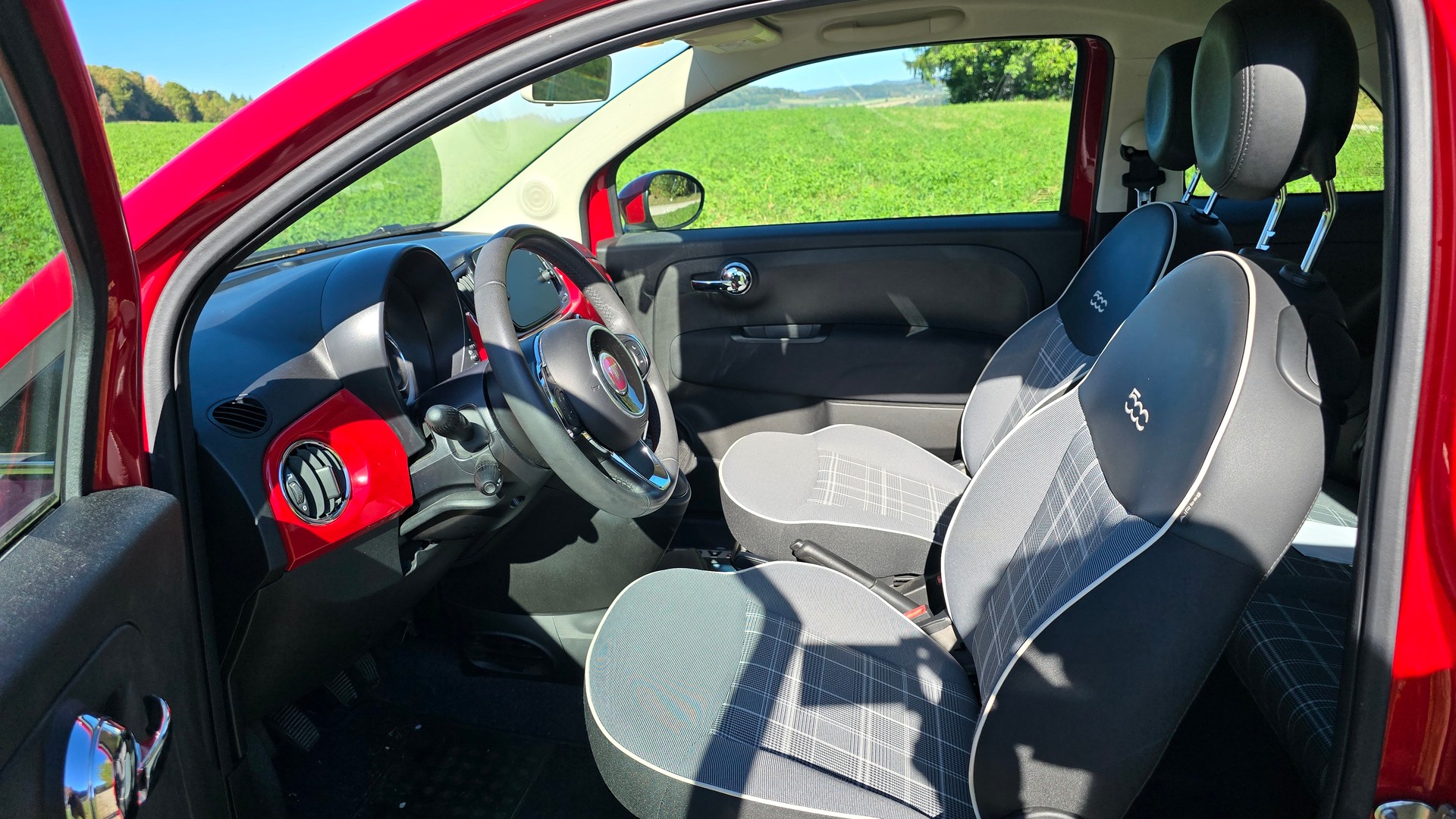 FIAT 0.9 T TwinAir 105 Lounge Cabriolet-image-7