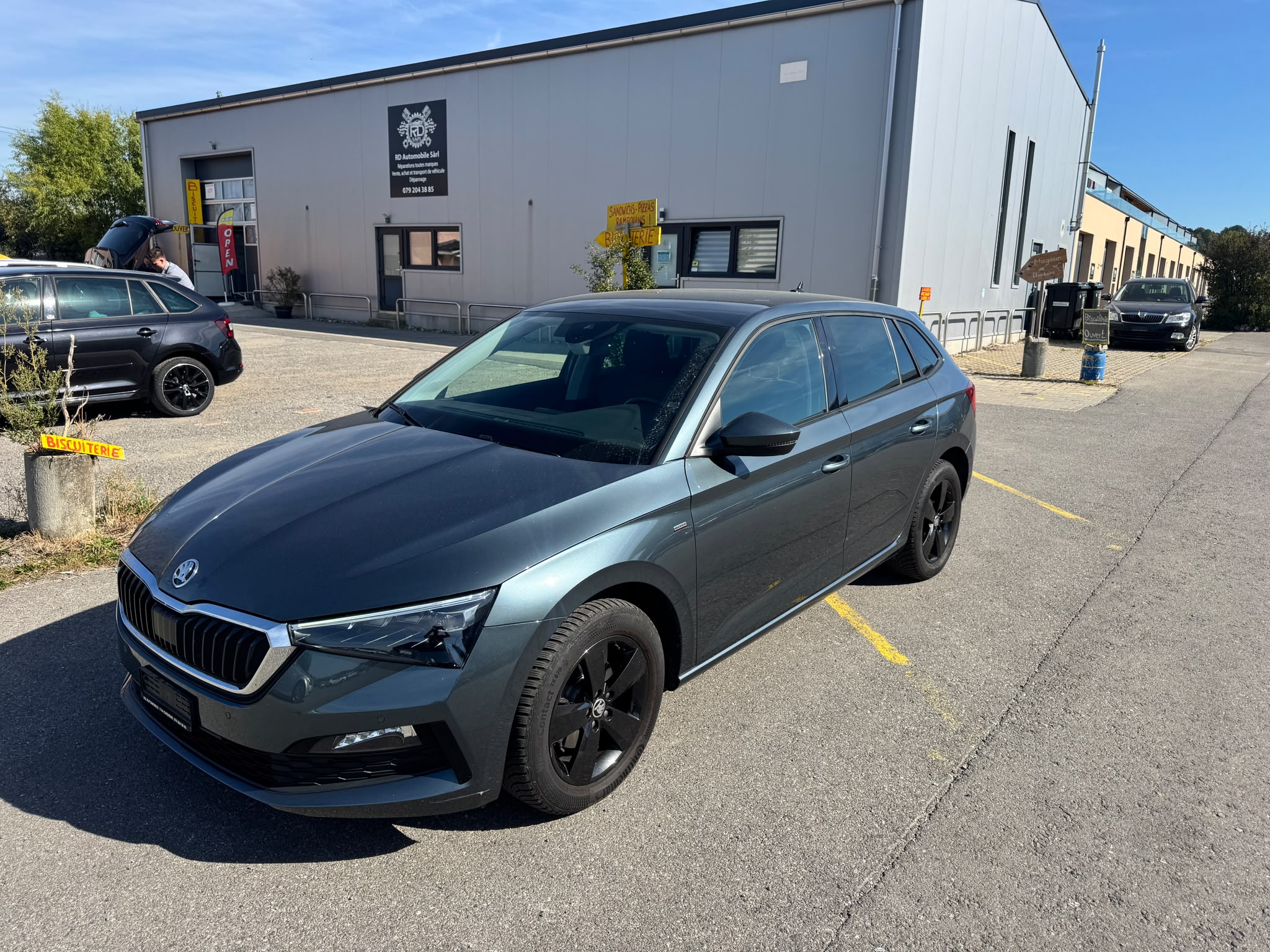 Car photo