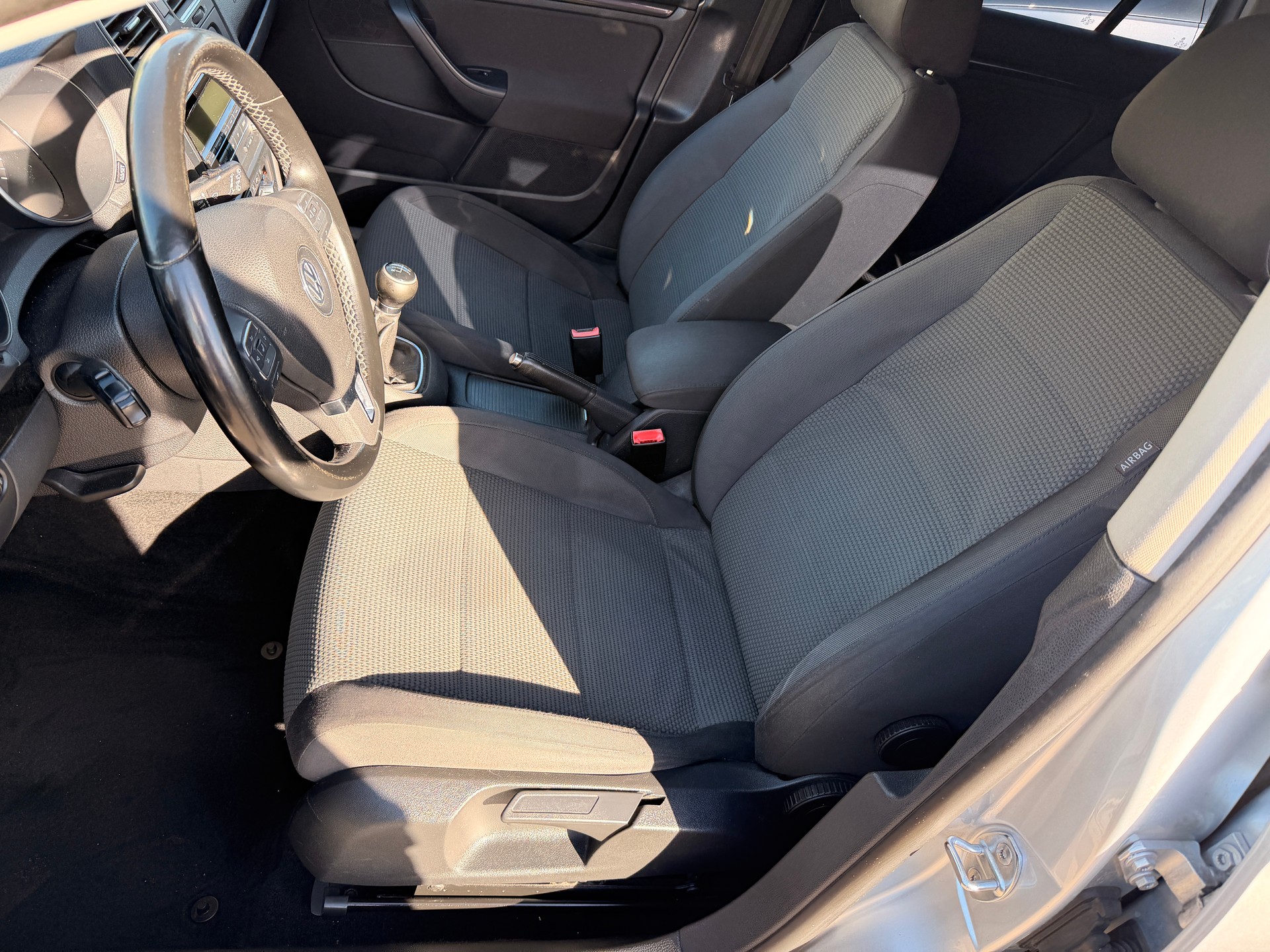 VW Golf Variant 1.4 TSI Comfortline DSG-image-5