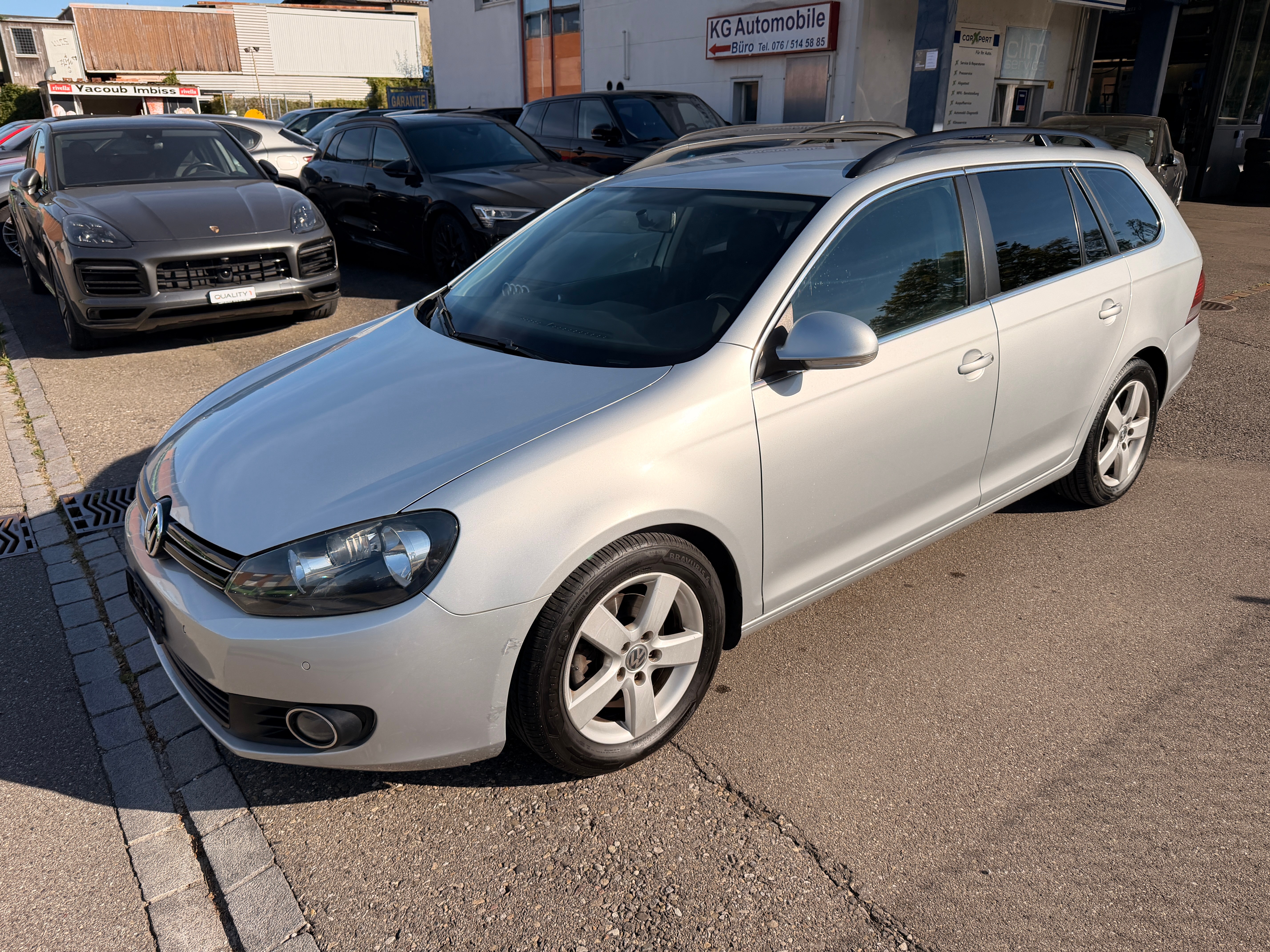 Car photo