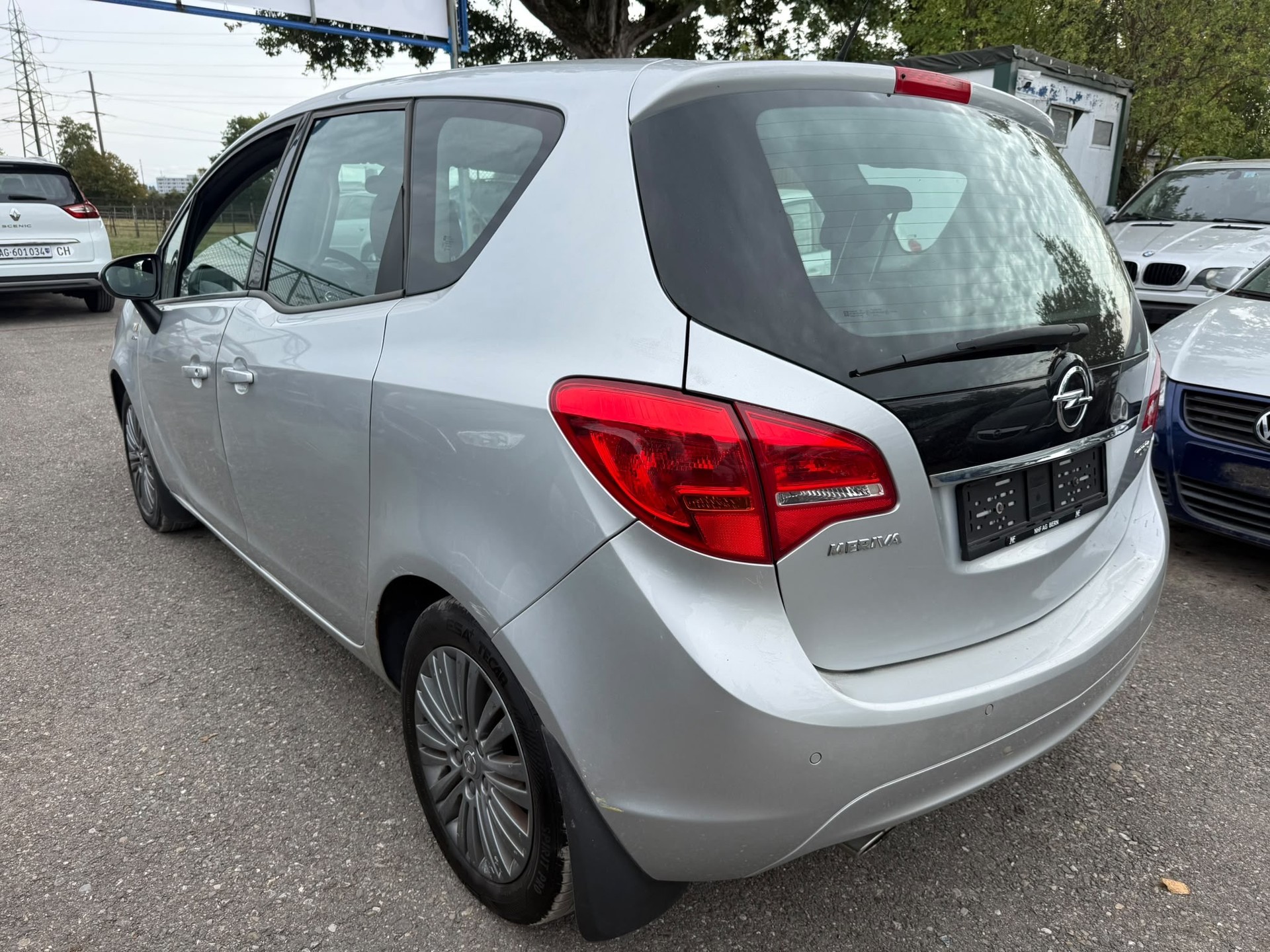 OPEL Meriva 1.4 Turbo Cosmo-image-3