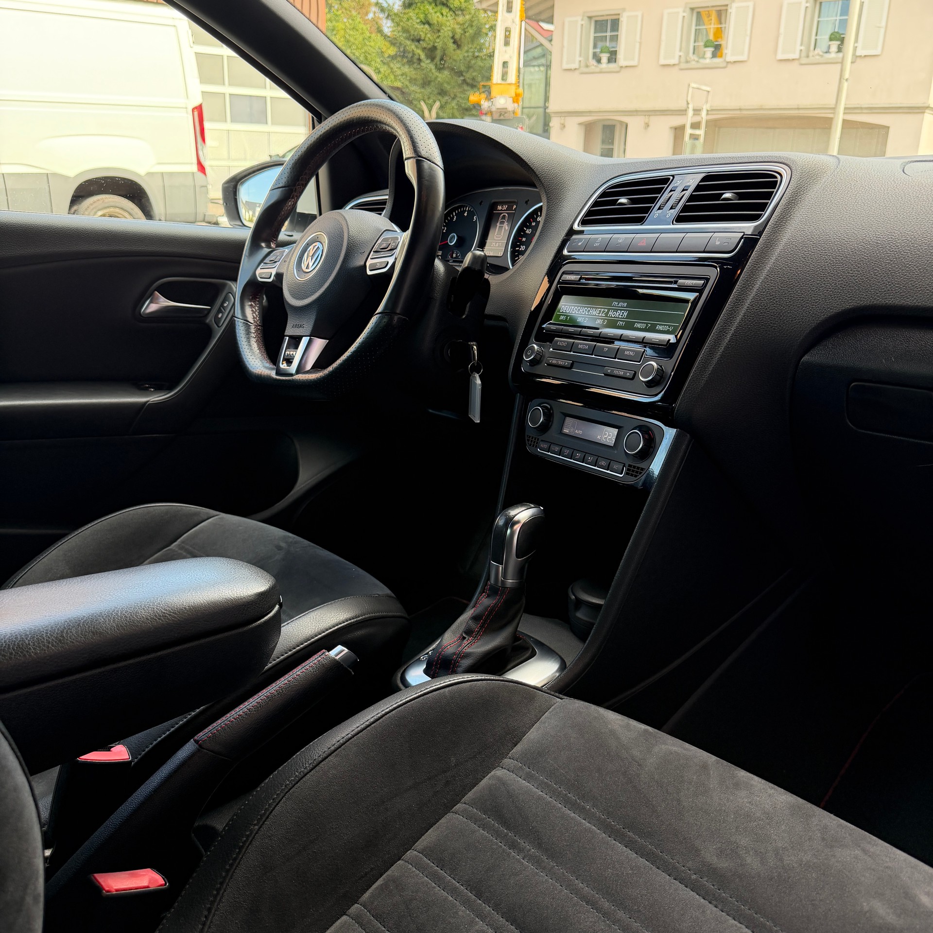 VW Polo 1.4 TSI GTI DSG-image-9
