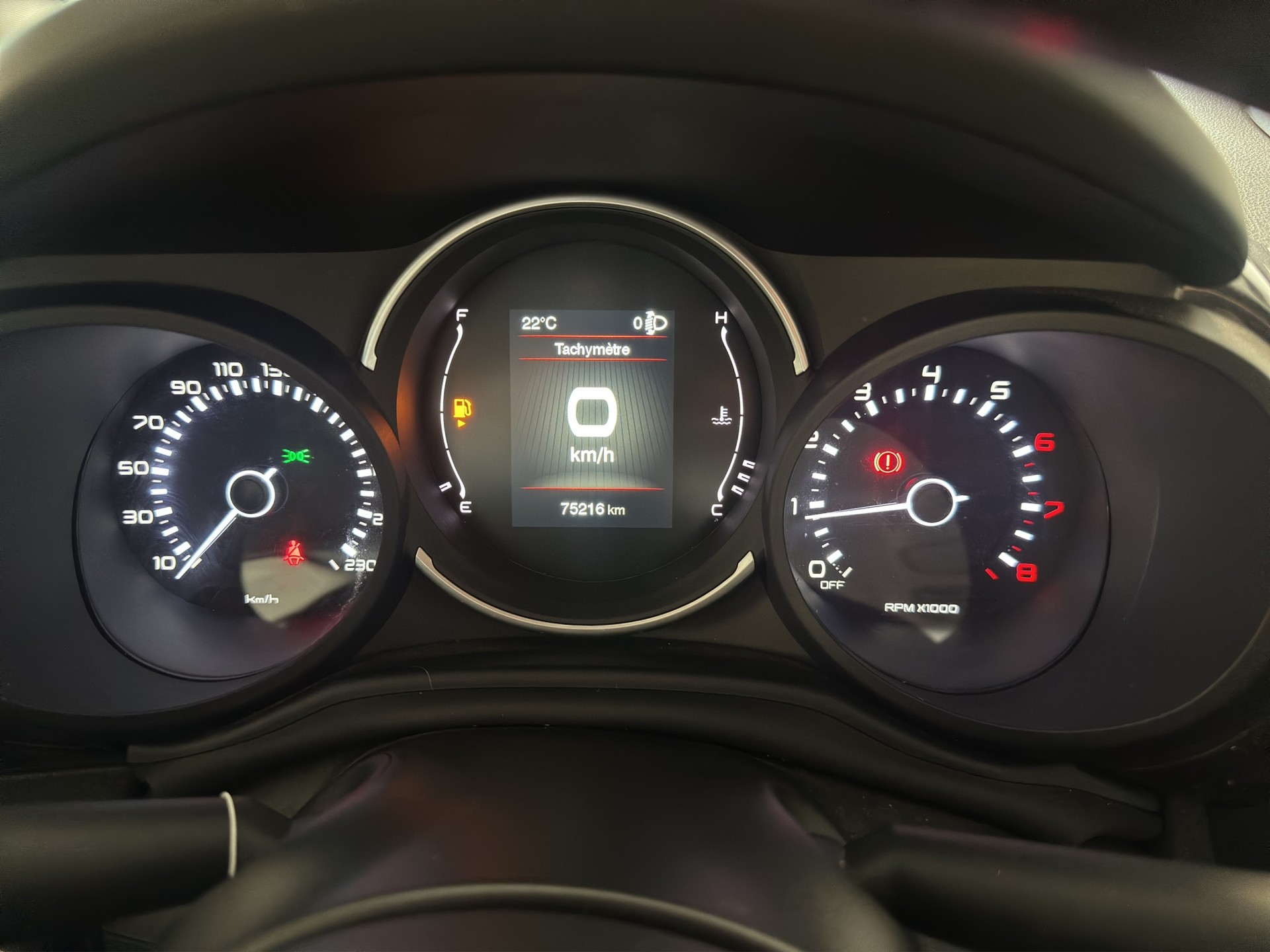 FIAT 500L 1.4 TB 16V Lounge-image-11
