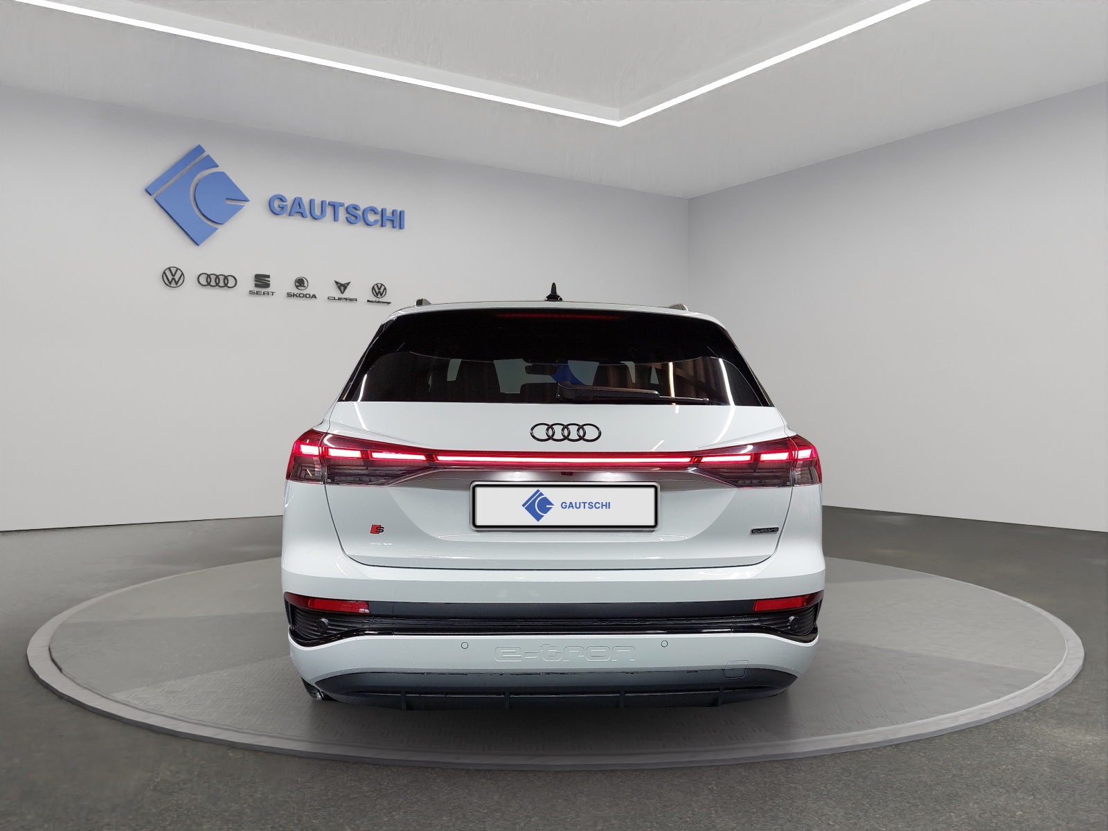 AUDI Q4 e-tron 50 quattro-image-3