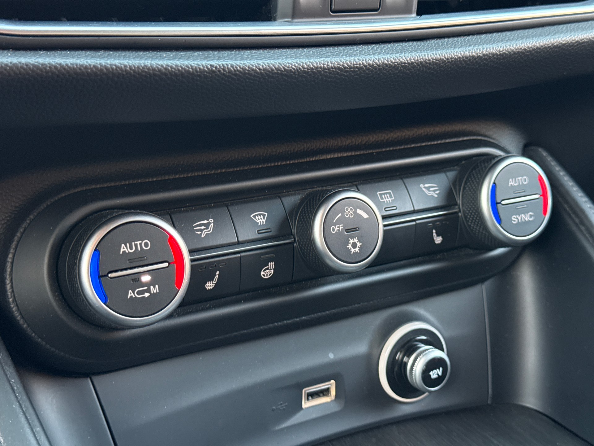 ALFA ROMEO Stelvio 2.0 Super Q4 Automatic-image-8