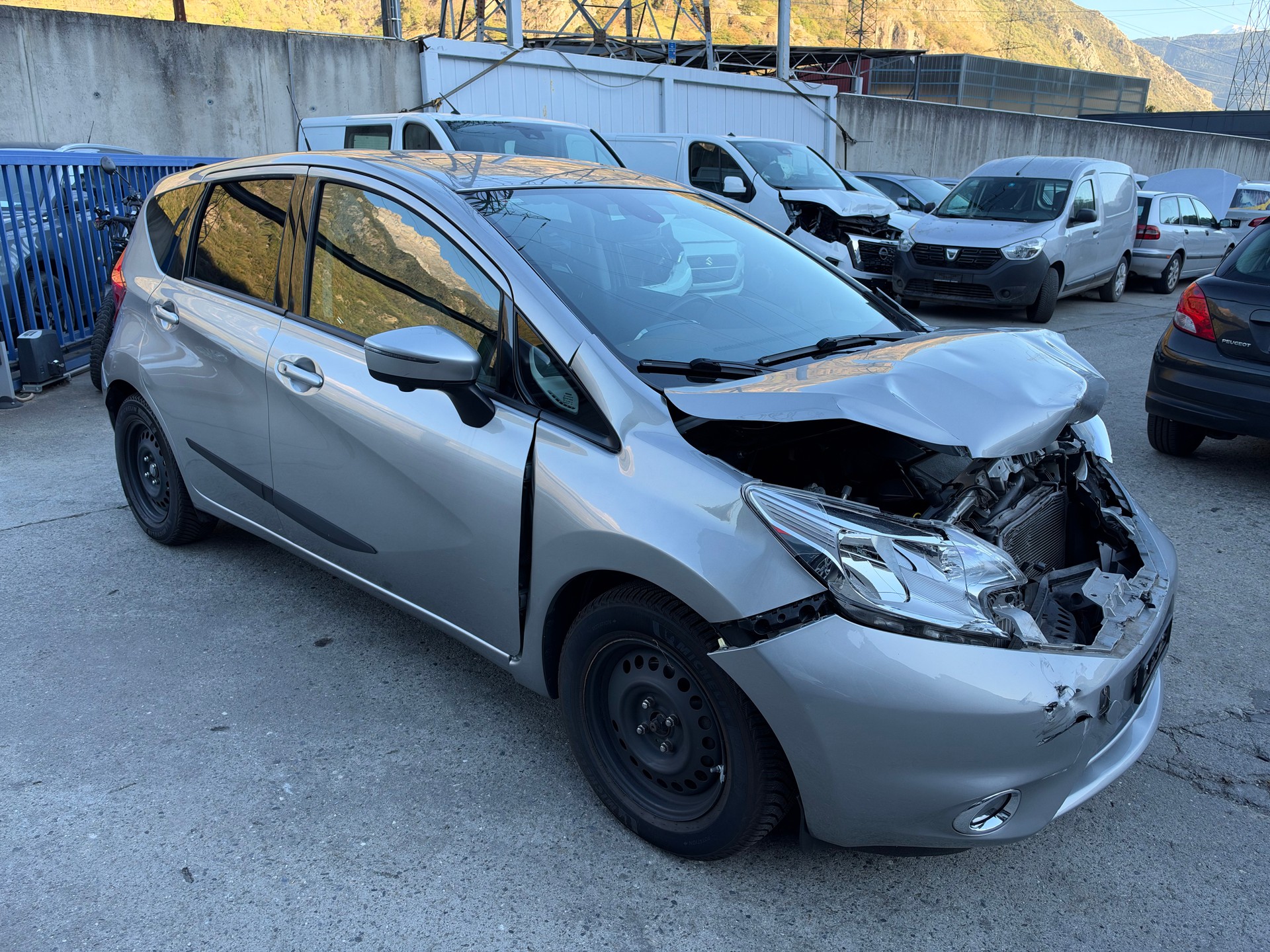 NISSAN Note 1.2 DIG-S acenta CVT-image-4