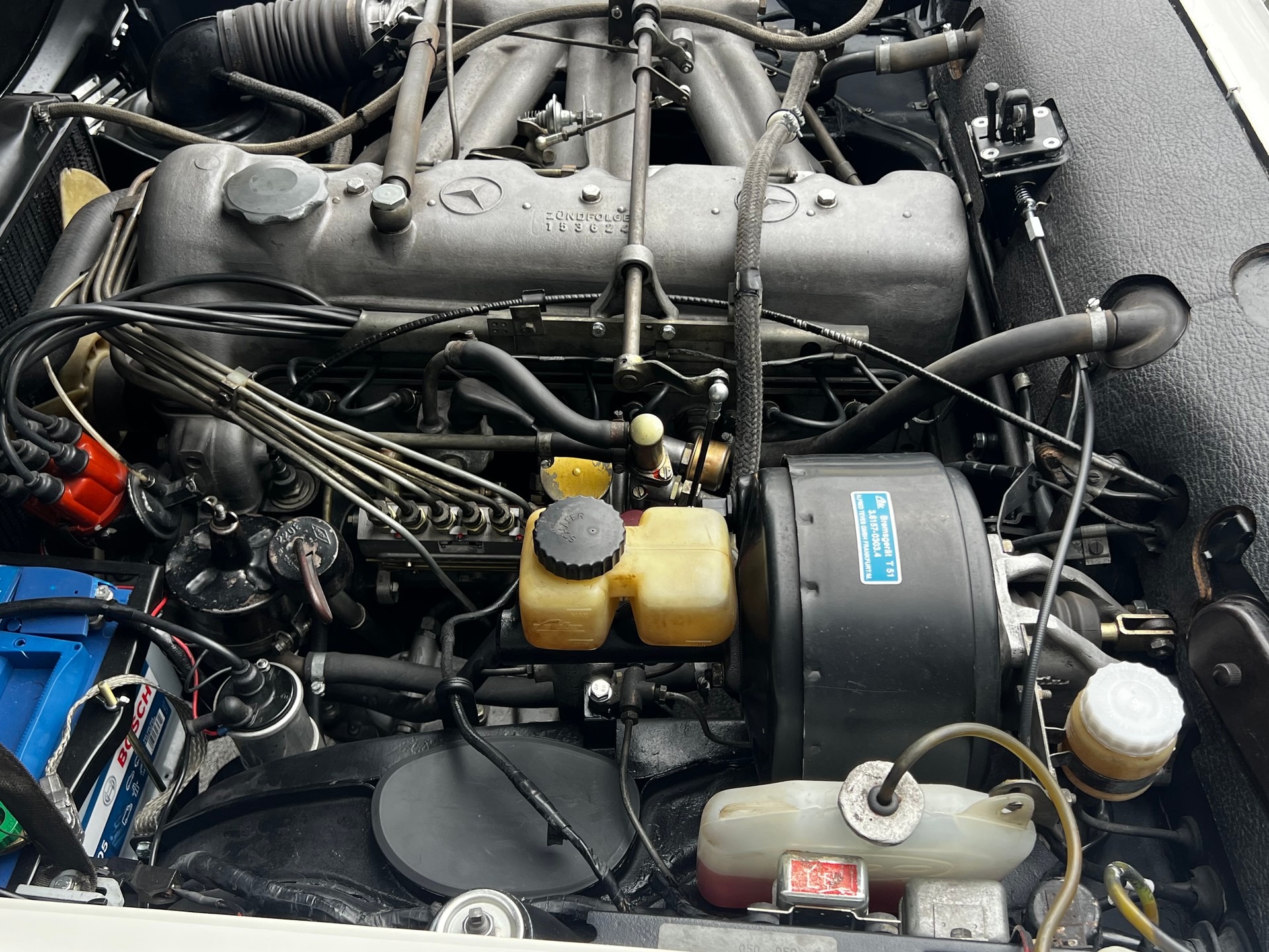 MERCEDES-BENZ 230 SL Pagode, CH Auslieferung-image-14