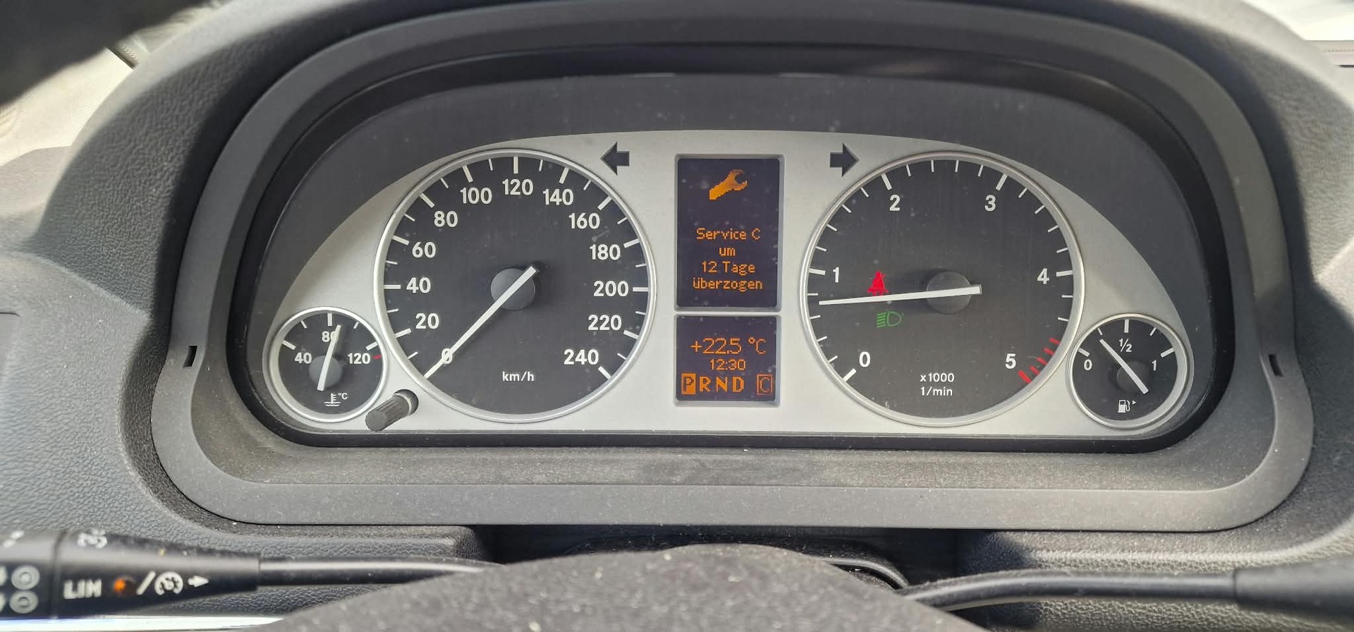 MERCEDES-BENZ B 200 CDI Autotronic-image-8