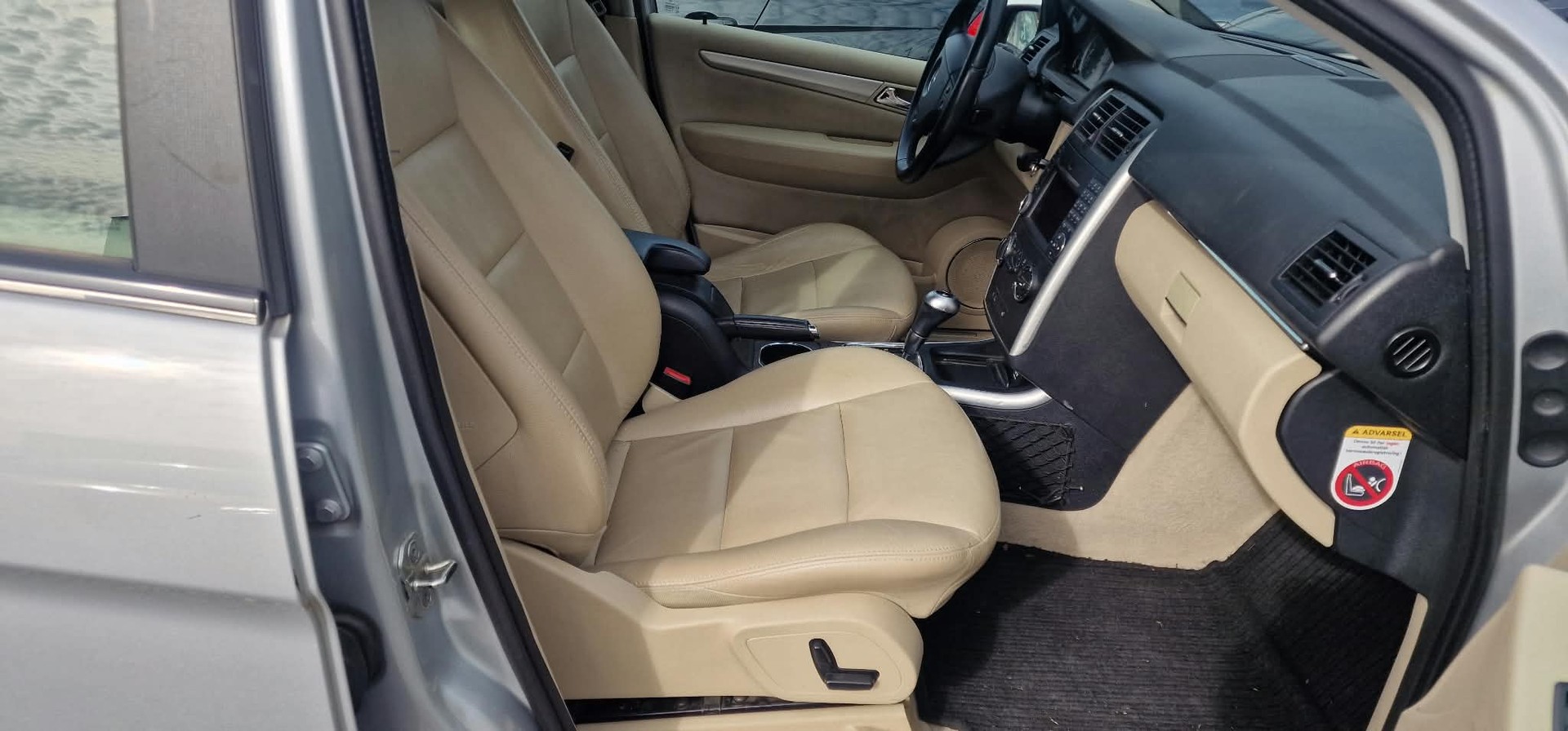 MERCEDES-BENZ B 200 CDI Autotronic-image-7