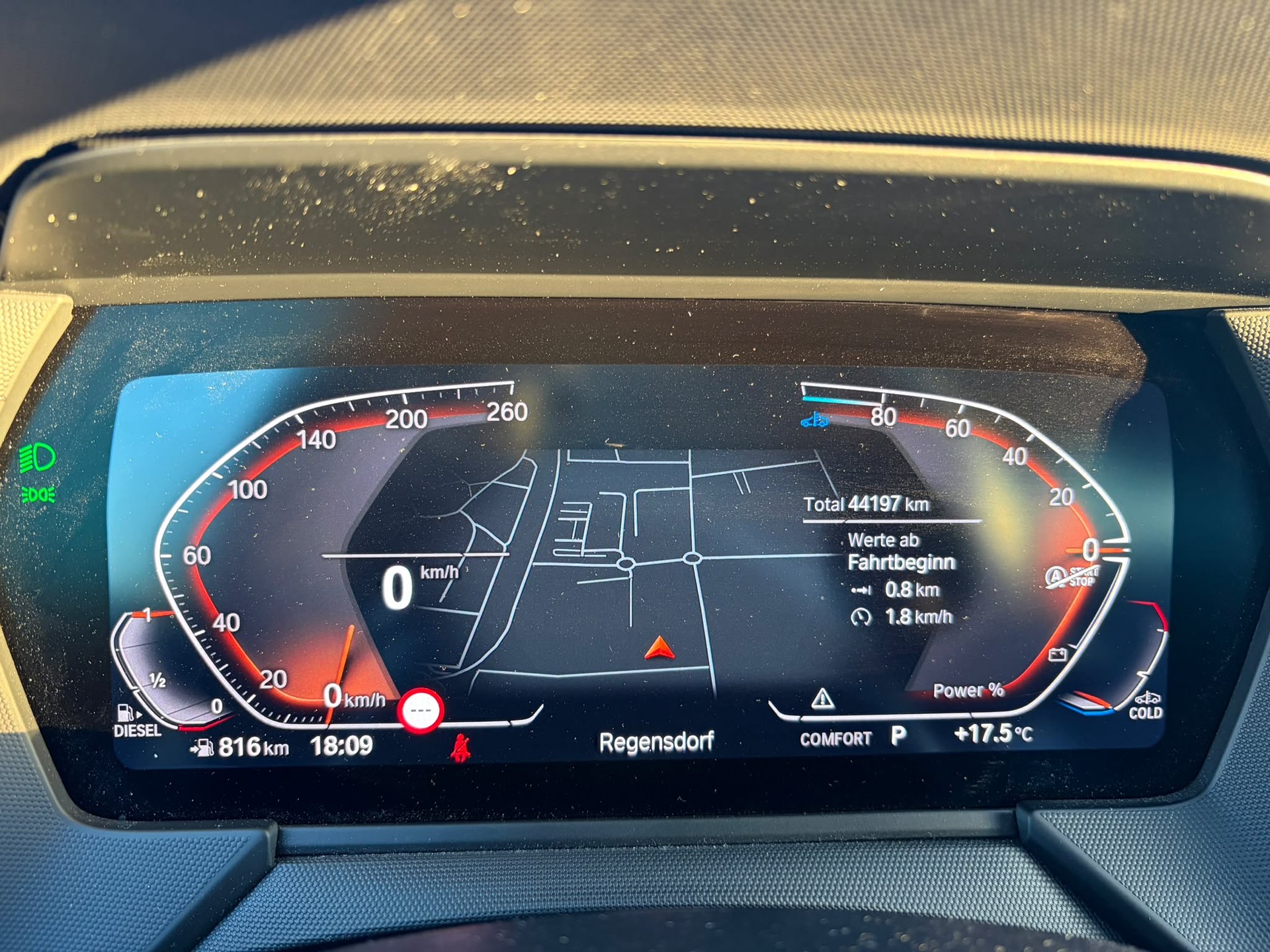 BMW 120d xDrive Steptronic M Sport-image-9