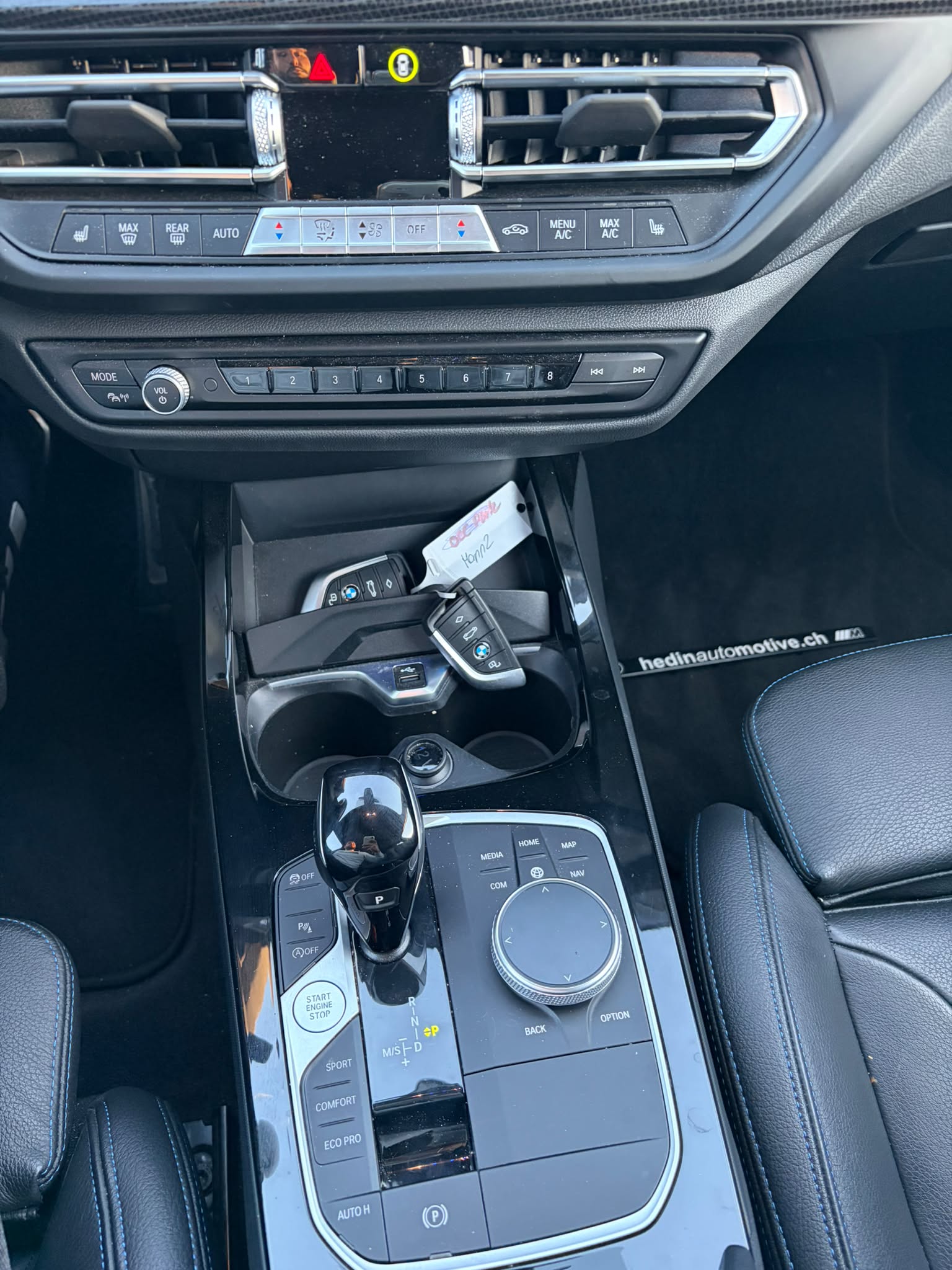 BMW 120d xDrive Steptronic M Sport-image-7