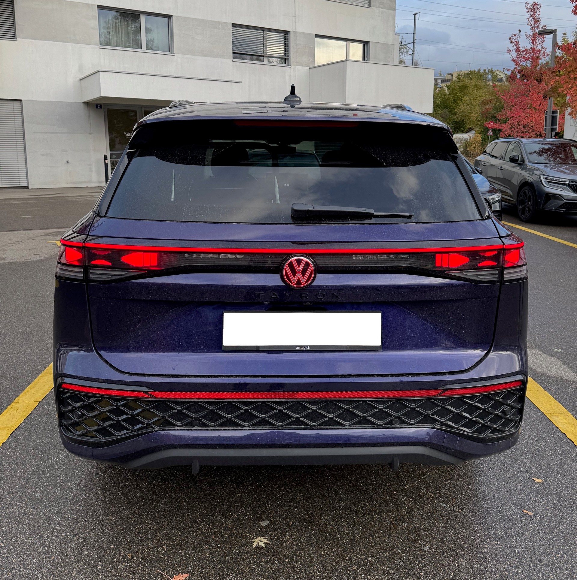 VW 2.0 TDI SCR R-Line United DSG 4motion-image-3