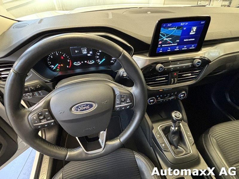 FORD Kuga 2.0 EcoBlue MHEV Titanium X-image-9